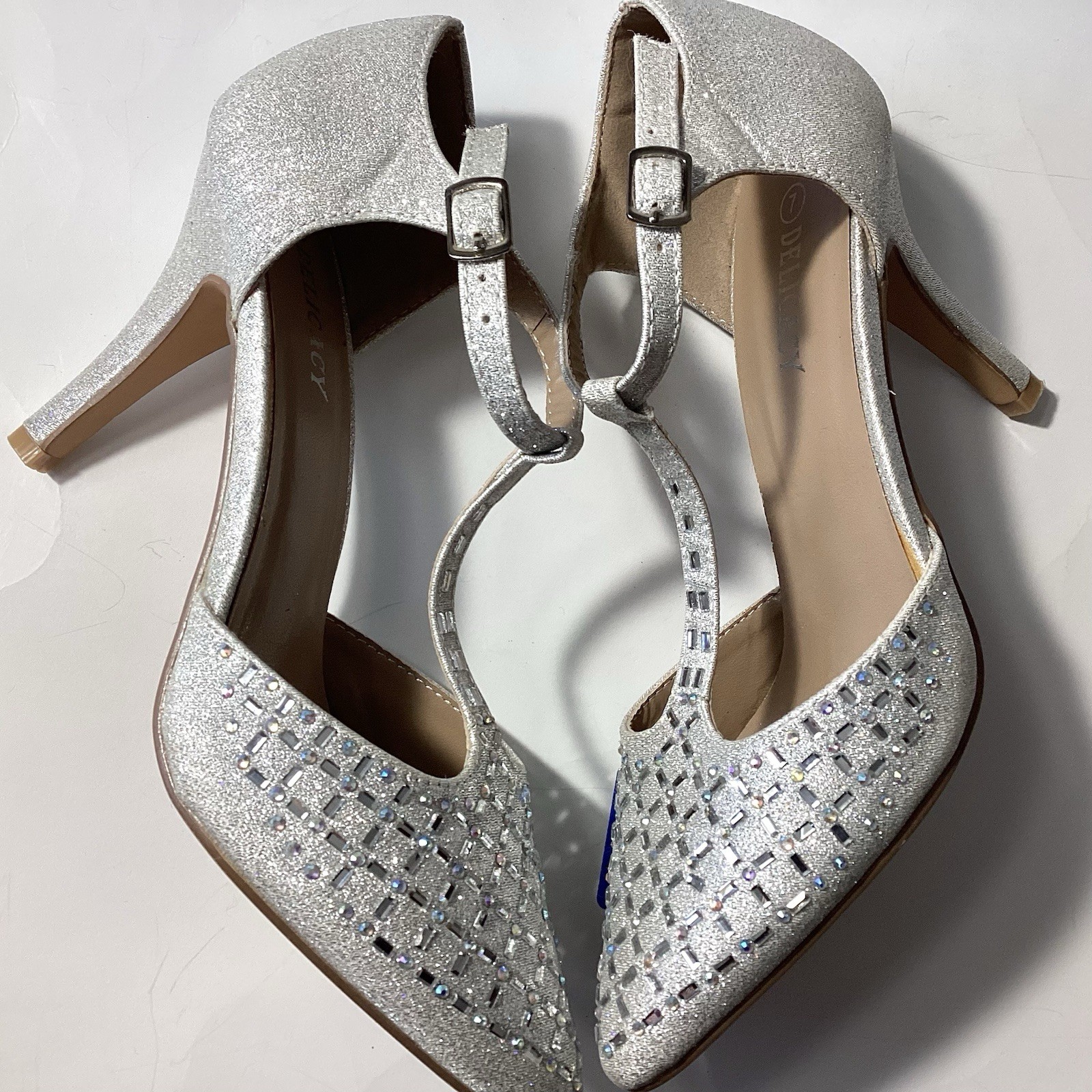 Delicacy Silver T Strap Bedazzled Sparkle Heels 7 Wedding Prom Cinderella