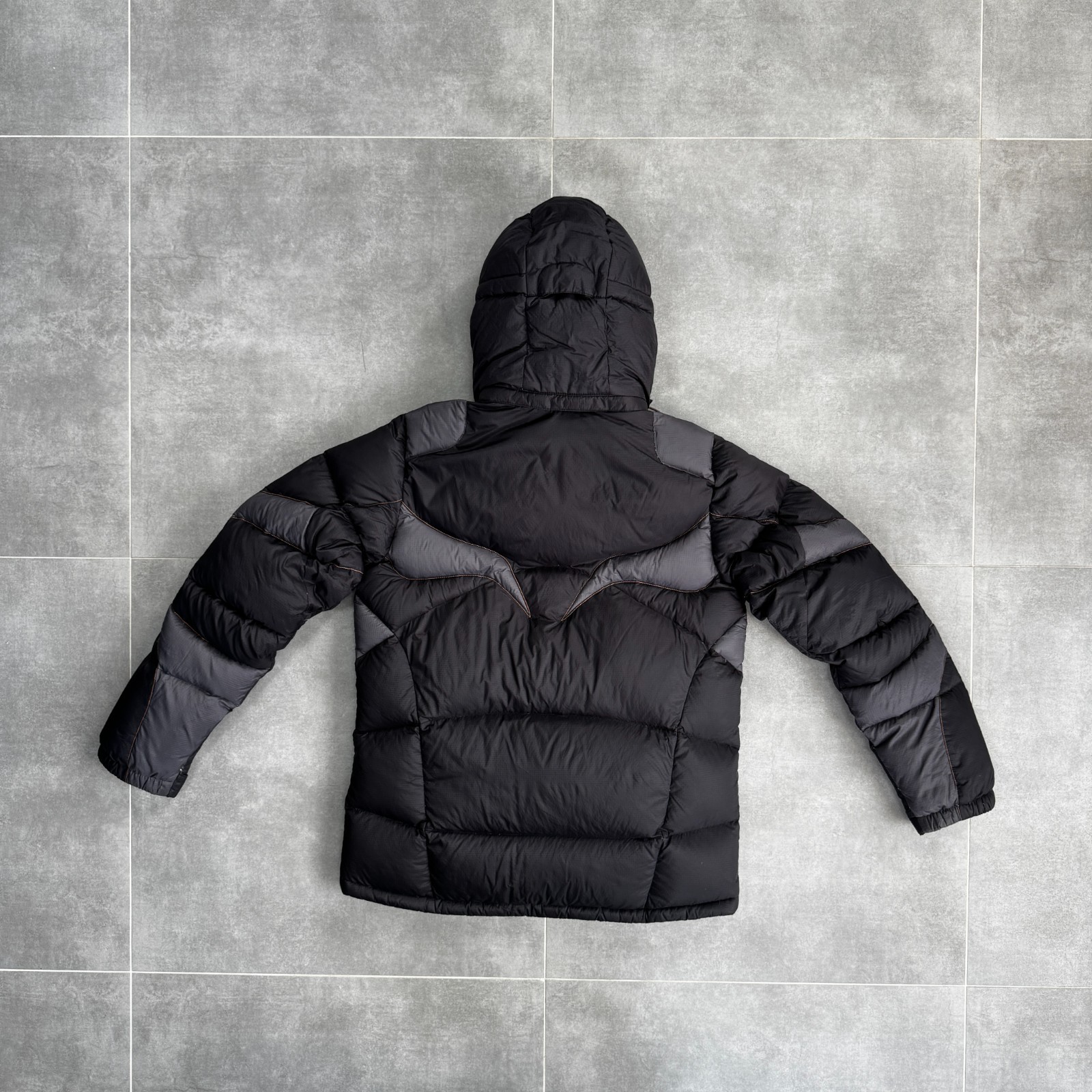Black Yak Men Extreme Lightweight Down Jacket Gorpcore Size 100 / L