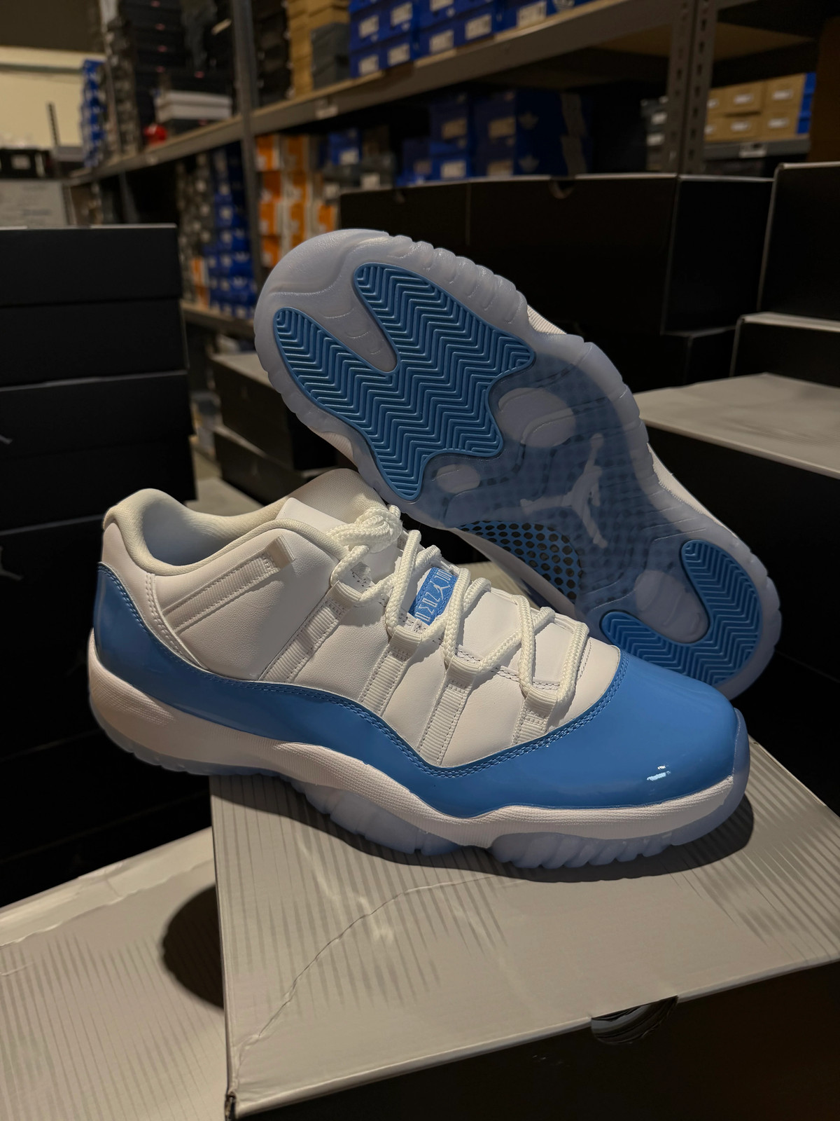 NEW Jordan 11 Retro Low University Blue (2026) FV5104-100