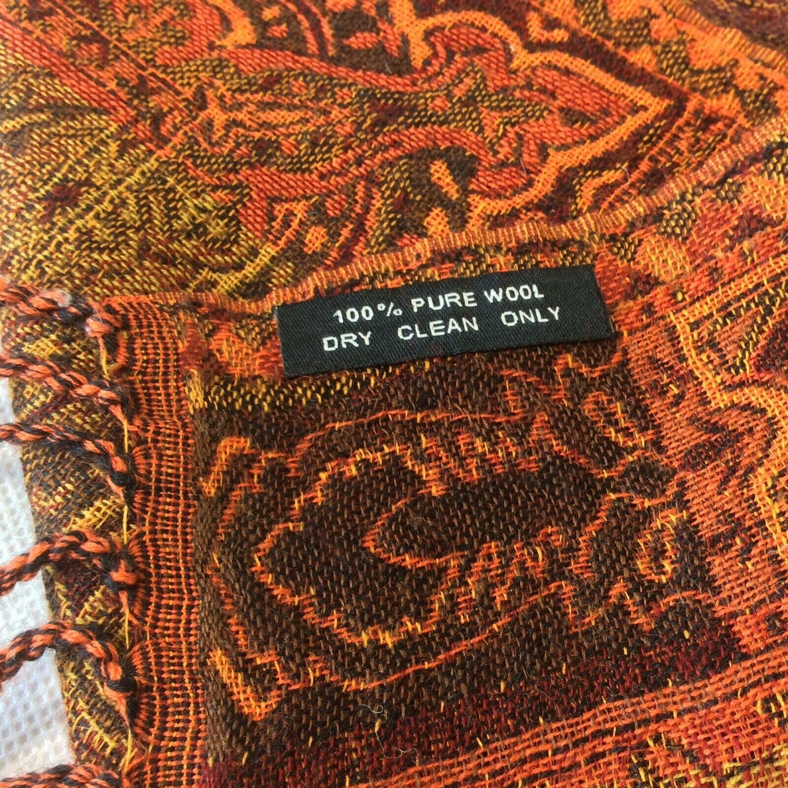 SCARF THROW WRAP RUNNER 100% WOOL 72″X28″ TASSELS PAISLEY DESIGN FABRIC TAG
