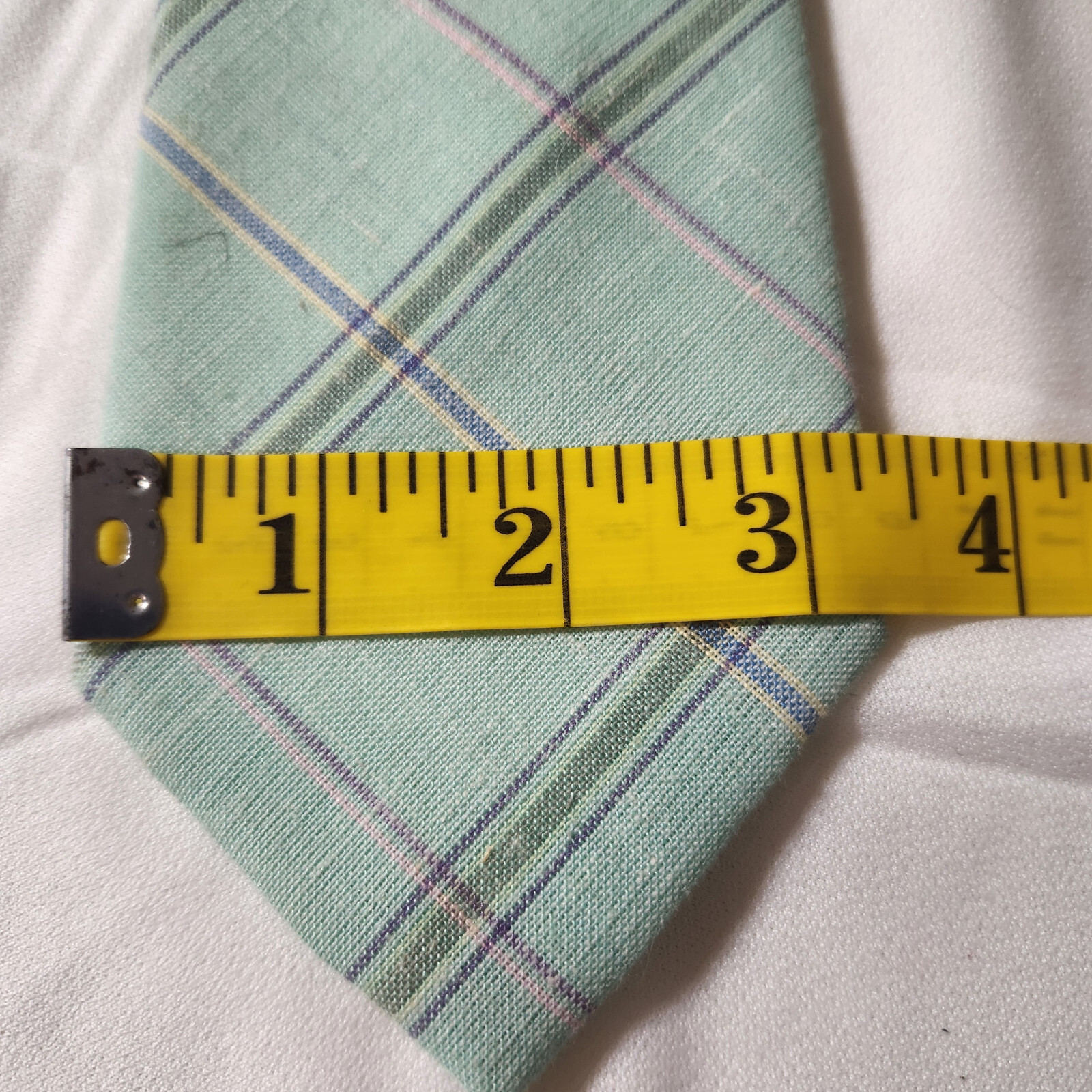 Hennessy Couture Mens Light Green with Stripes Neck Tie Size 56×3.25 Inches