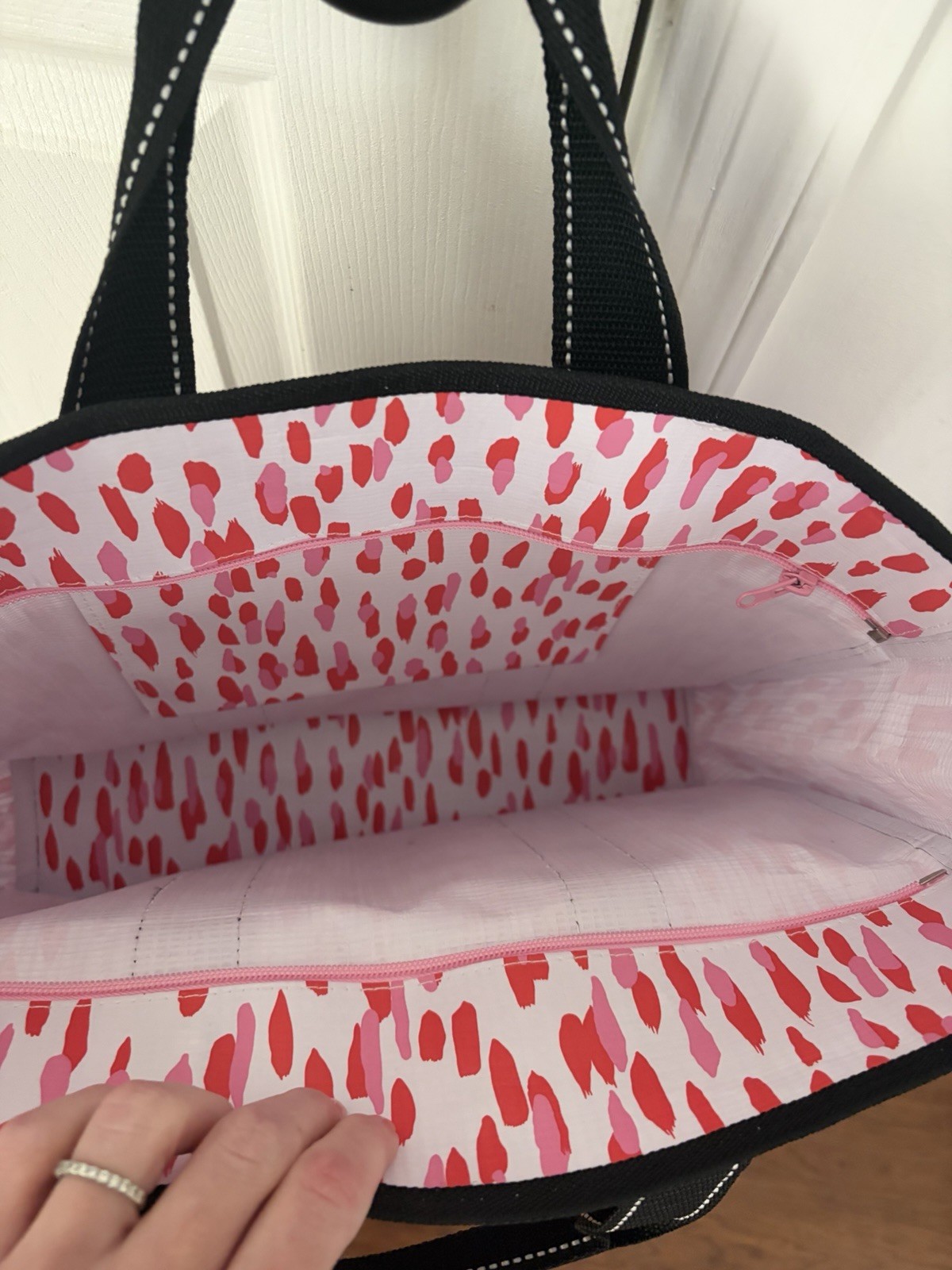 SCOUT Zip-Top Tote Bag w/ Outer Pockets, Pink White Black