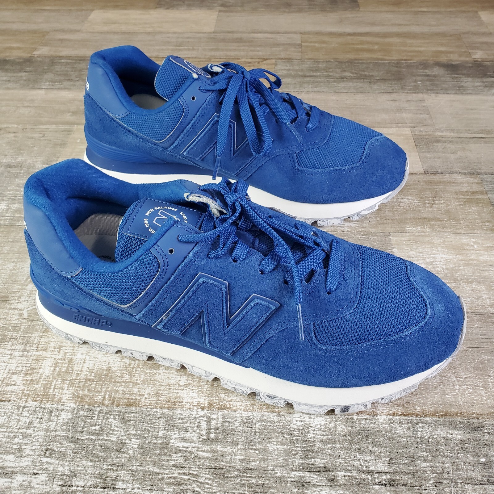 New Balance Classics 574 Rugged Mens Shoes Sz 11.5 D Navy Blue White Sneakers
