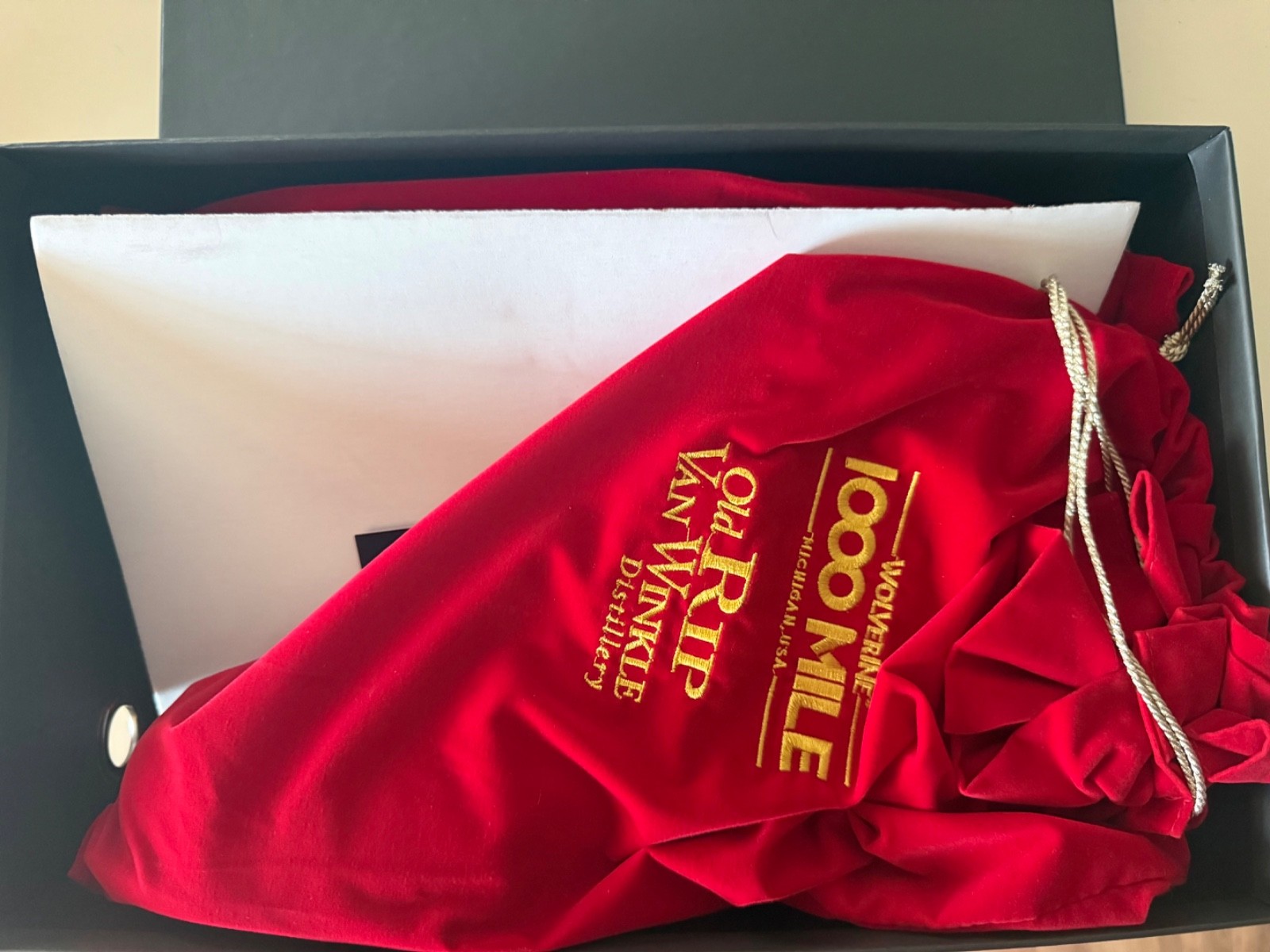 Wolverine 1000 Mile Boots – Rip Van Winkle Distillery – Bourbon color. *NEW*
