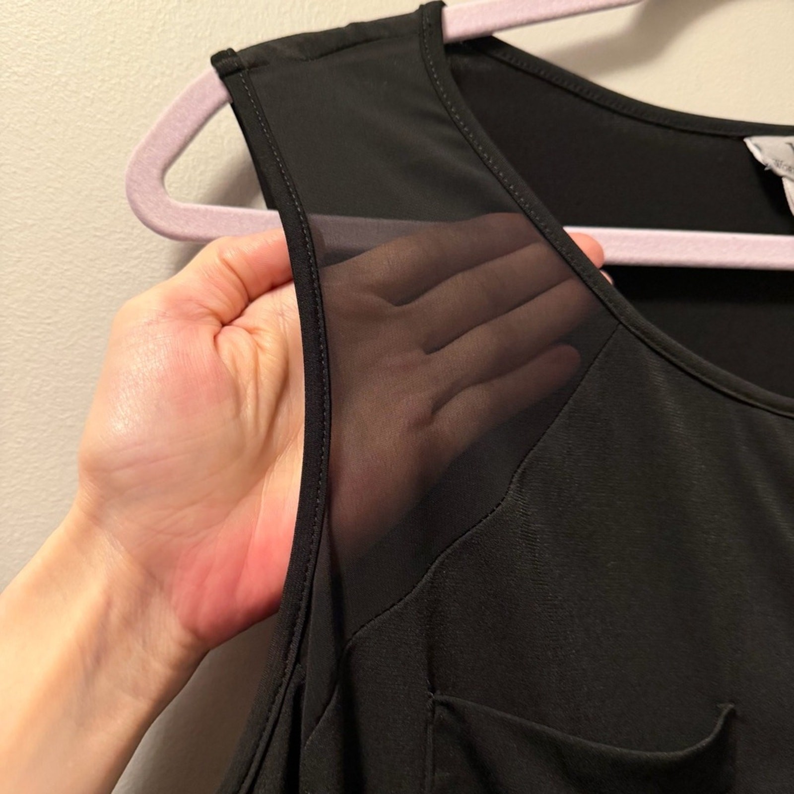 Worthington blouse tank black sheer pockets keyhole