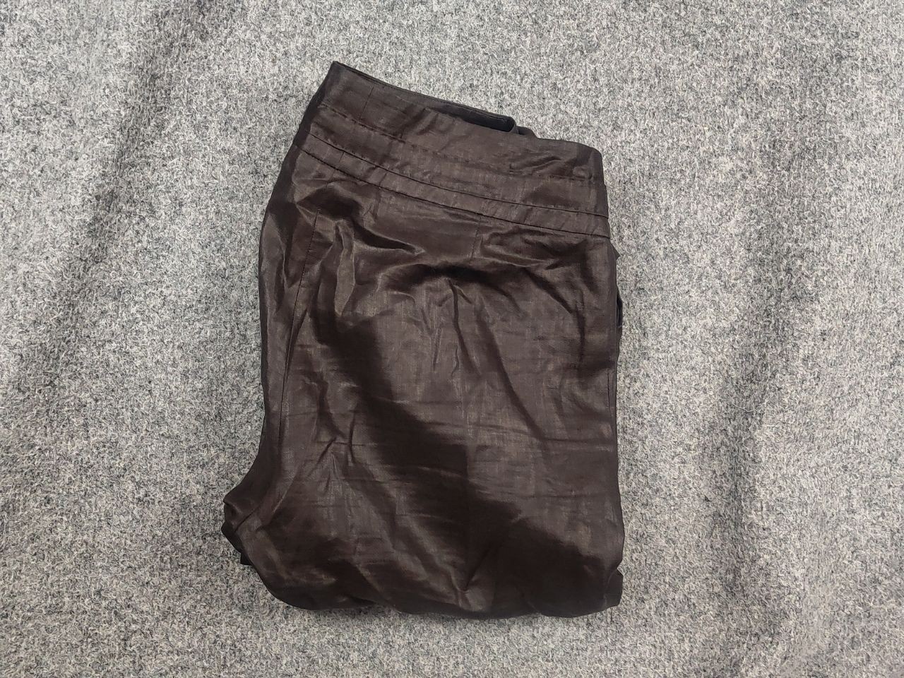 Brioni Italy Design Brown wide women Ramie Waxed Trouser Pants ties at the waist