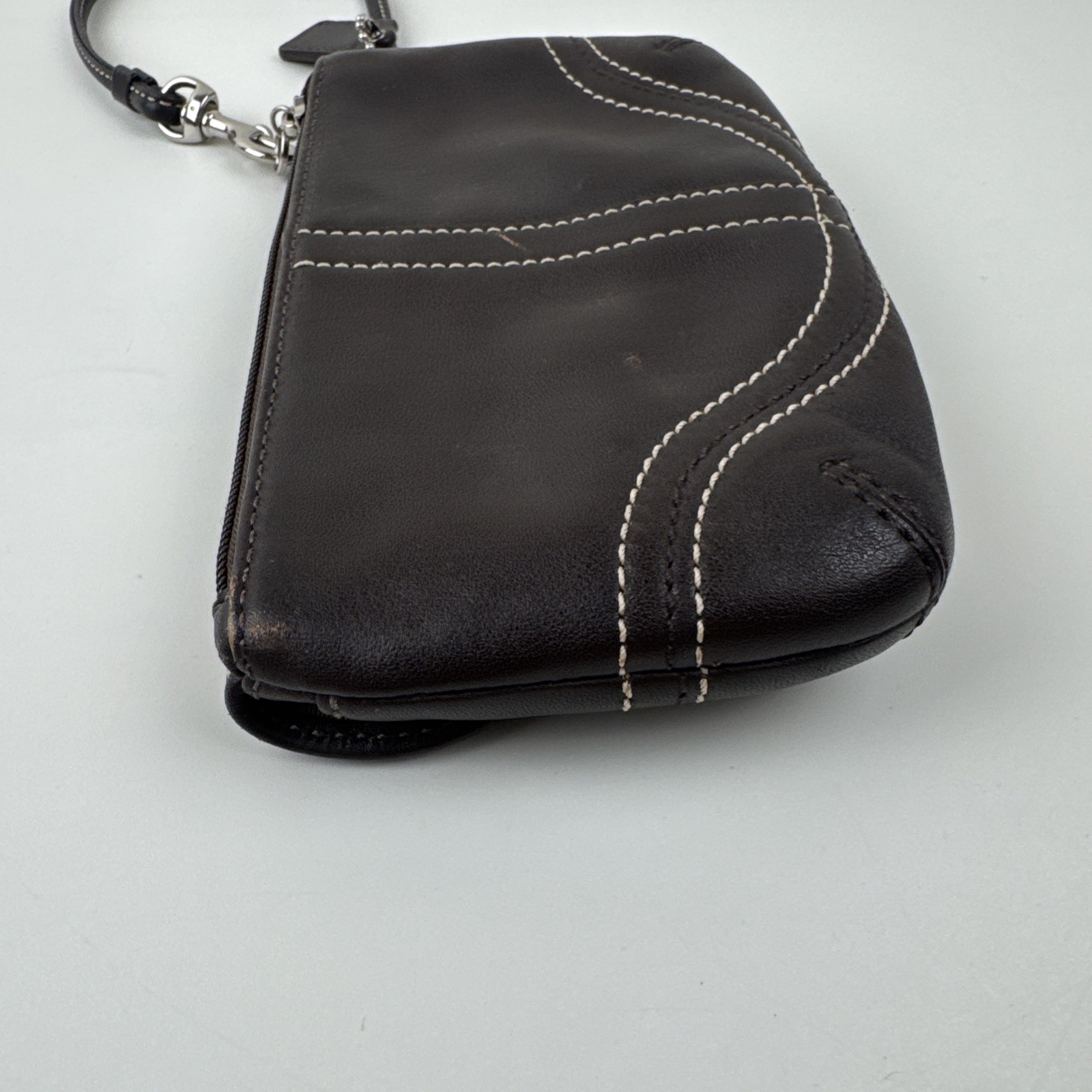 Y2K Coach Soho Chocolate Brown Flap Wristlet Pouch Buckle Accent & Zip Closure