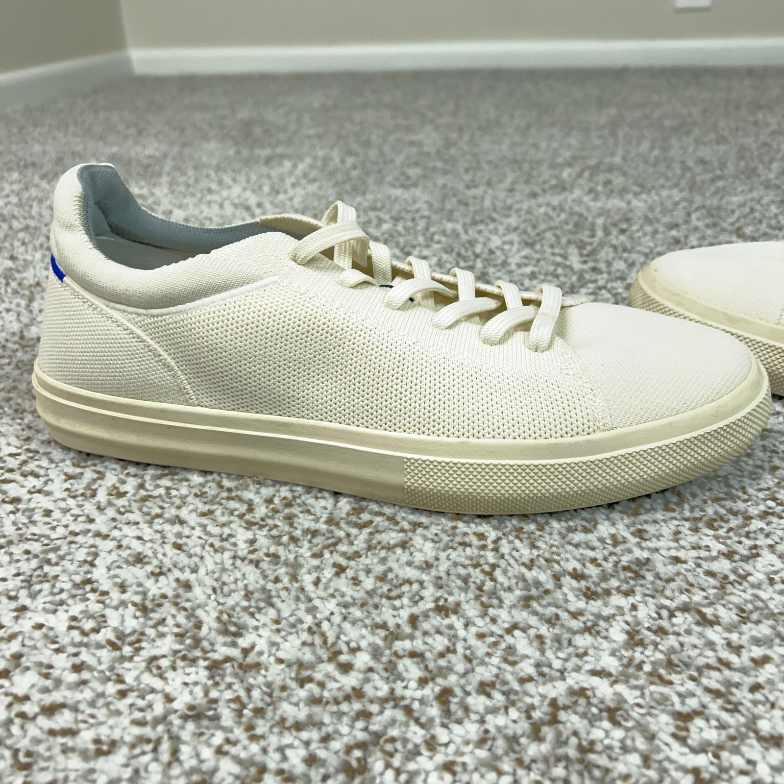 Rothys Shoes Mens Size 11 Cream Ivory Knit Lace Up RS02 Sneakers Rubber Sole