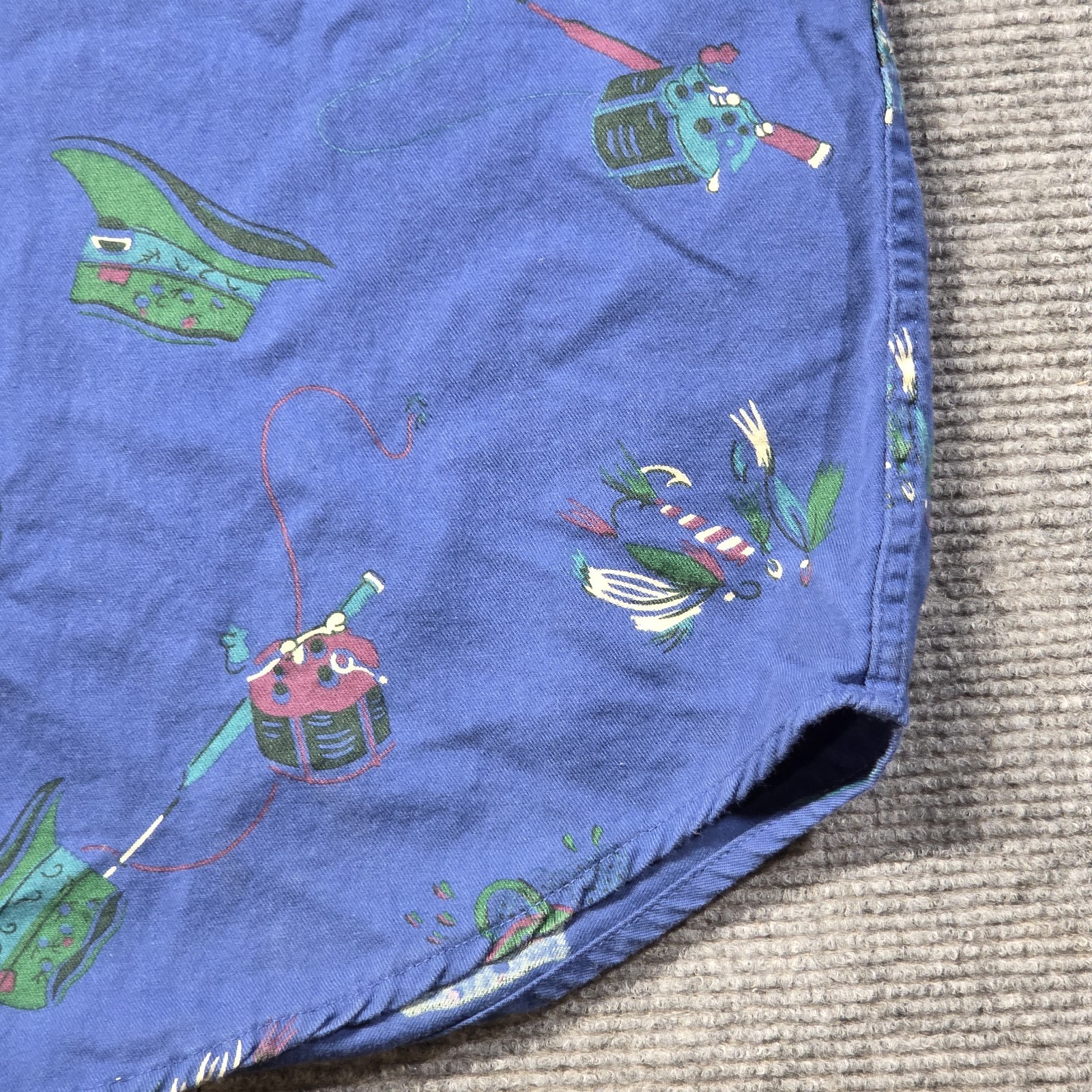 Vintage GAP Fishing Fisherman Print Button Down Mens Shirt Rod Reel Tackle Sz XL