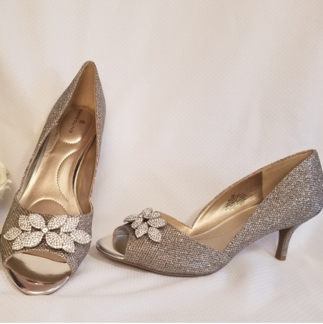 Women’s Bandolino Sparkling Dress Shoes Size 8