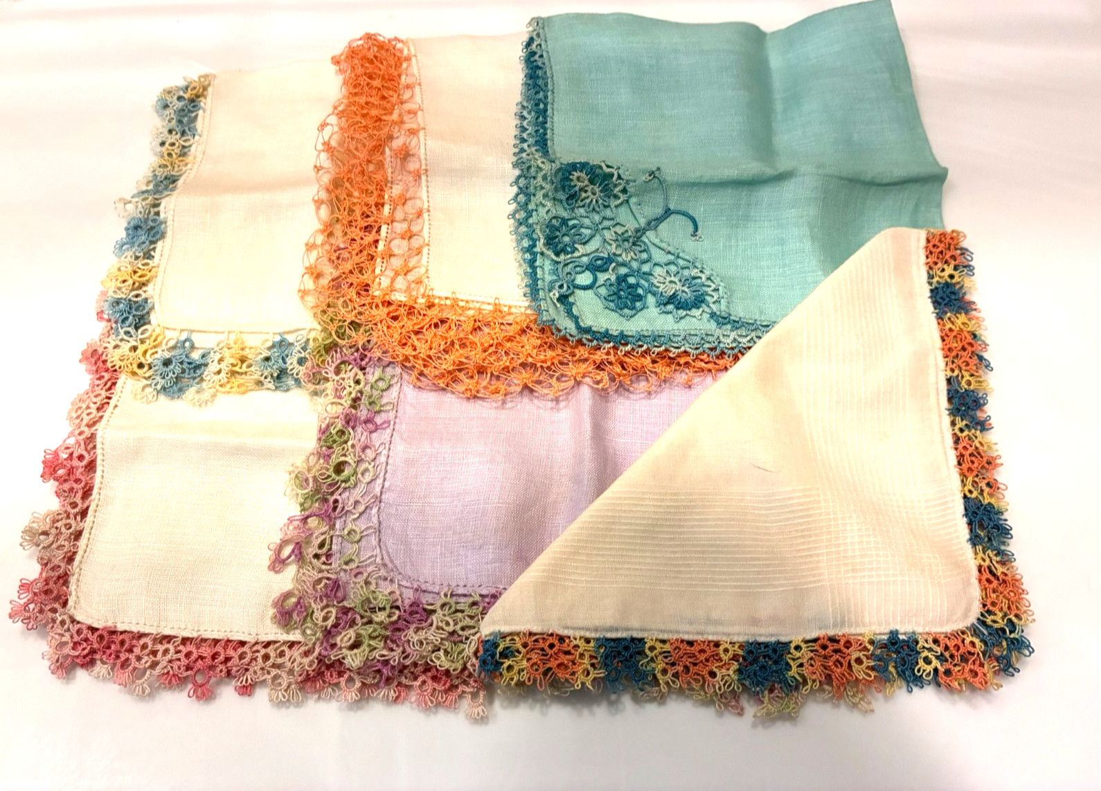 Lot of 6 Vintage Hankies Handkerchiefs Linen with Tatted Edge Embroidery