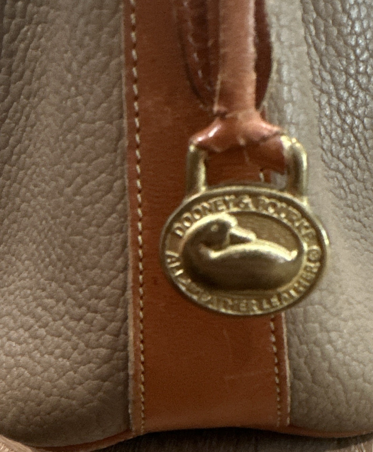 Dooney & Bourke Vintage Pebbled Taupe Drawstring Bucket Bag Detachable Strap