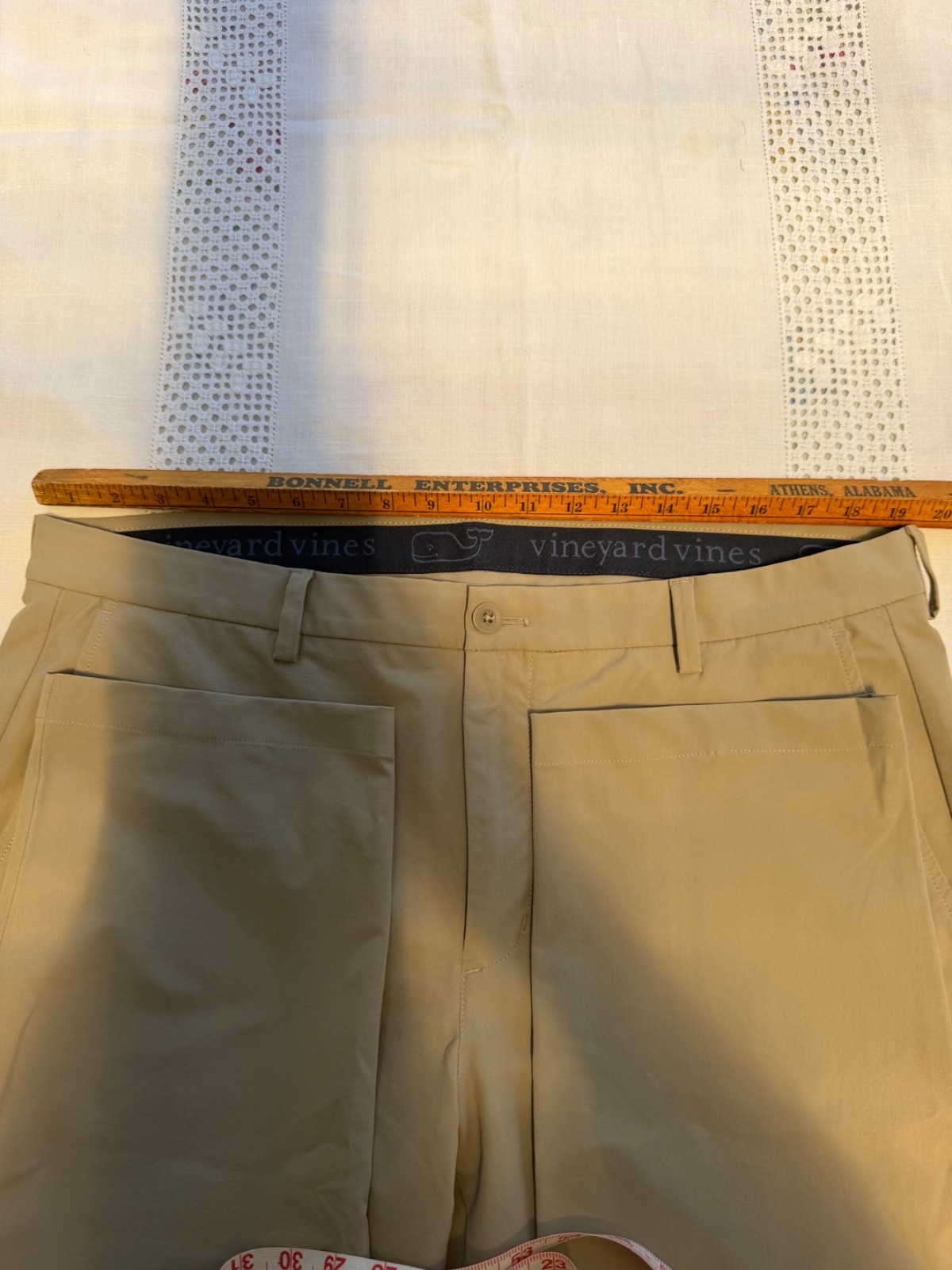 Vineyard Vines Performance Khaki Pants Men 38×32 Tan Stretch Preppy Golf Office