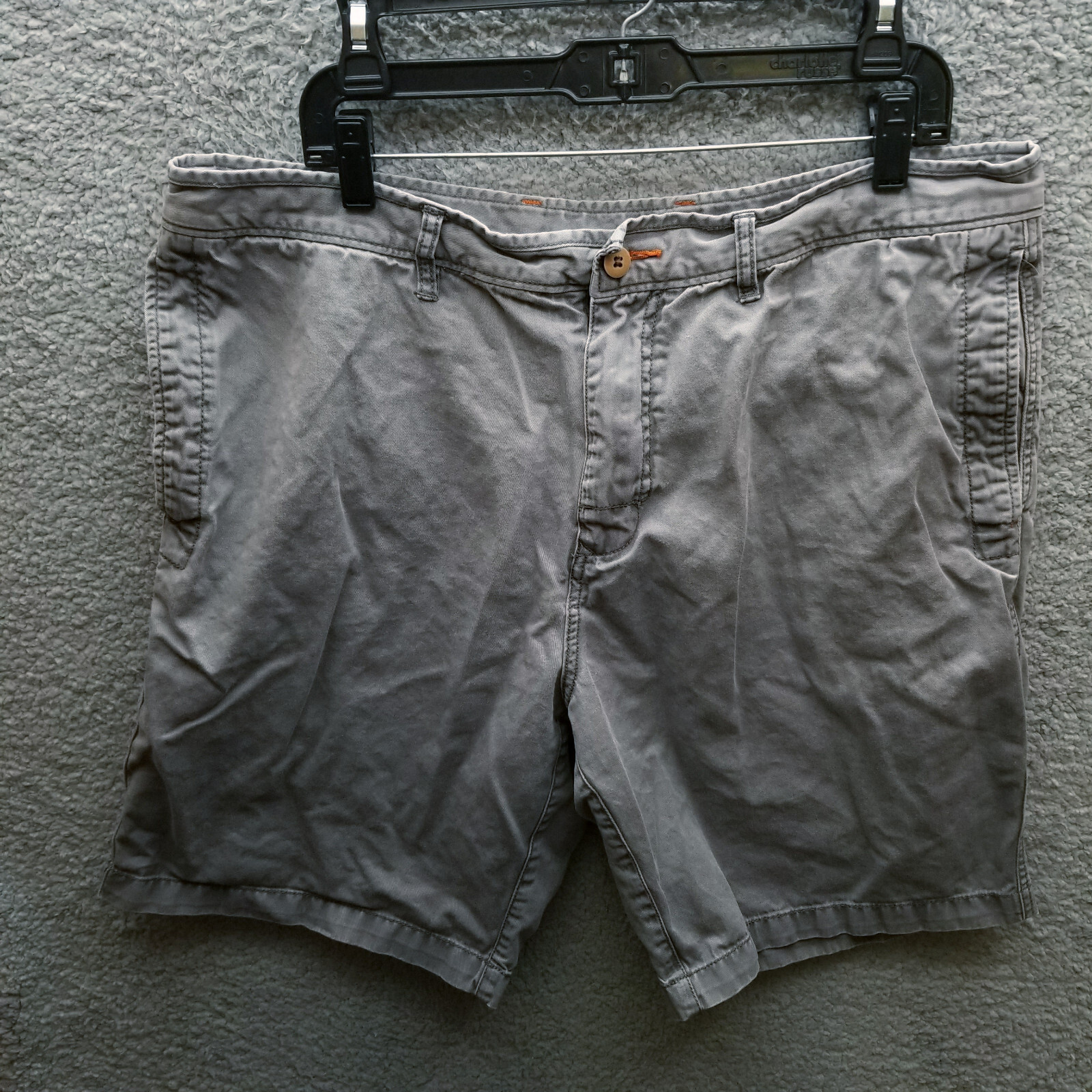 Tommy Bahama Men’s 40 Relax Gray Bermuda Shorts 100% Cotton 40″ 9.25″ 12.75″