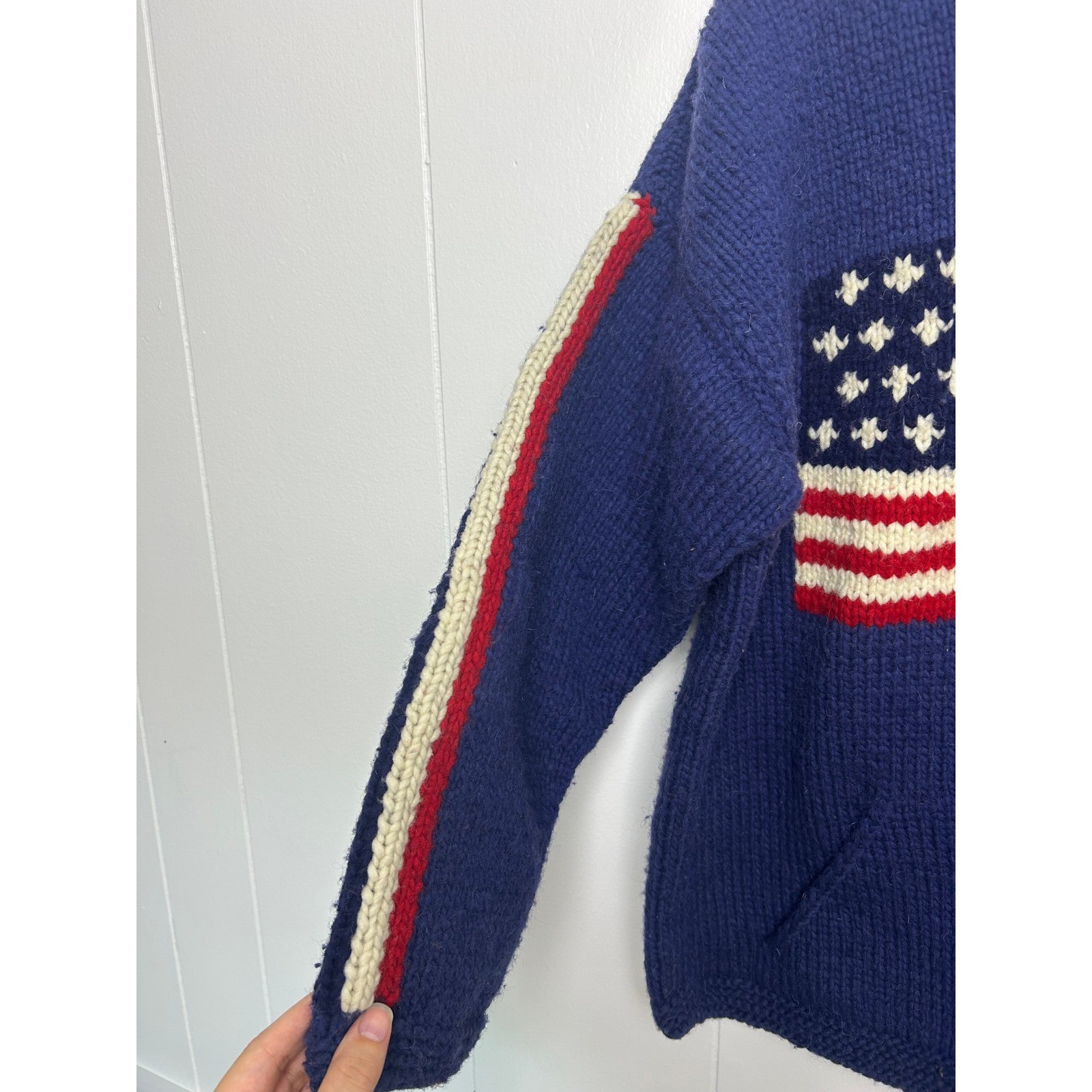 Woolies Vintage American Flag Knit Full Zip Cardigan Sweater Made in Ecuador