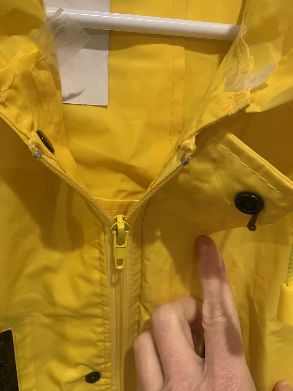 Yellow “Blue Mountain” Adult Unisex PVC & Polyester Raincoat Size M *New w/Flaws