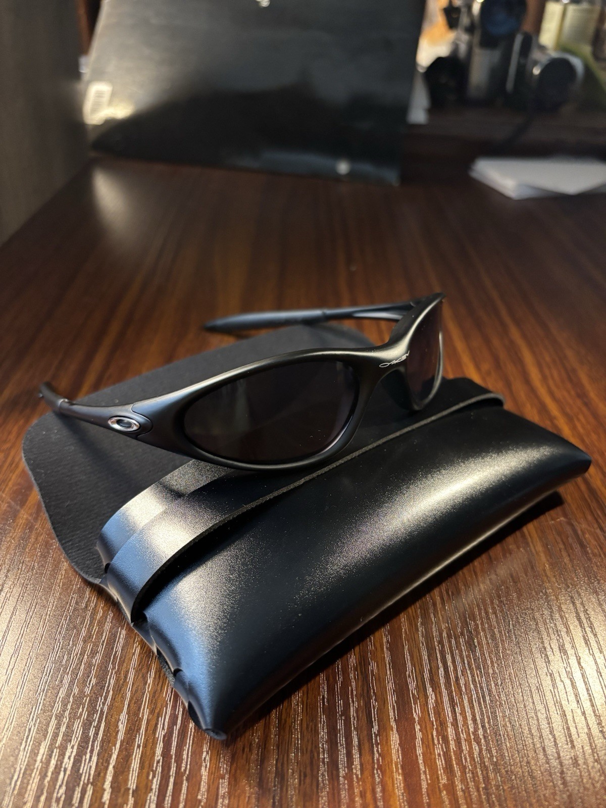 Oakley Minute Jet Black Sunglasses Brand New Free Shipping