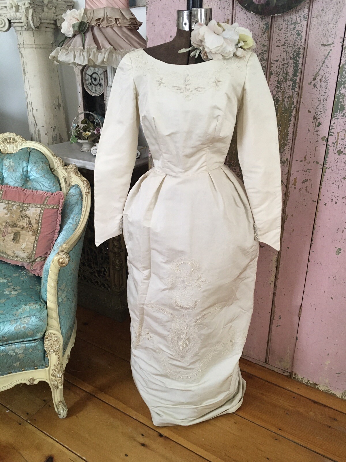 Classic Antique Bridal Wedding Dress Floral Lace Trim Beaded Cream 1940-1950 #T