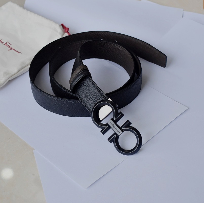 Ferragamo Reversible and adjustable Man‘s belt Black Gancini buckle 120cm