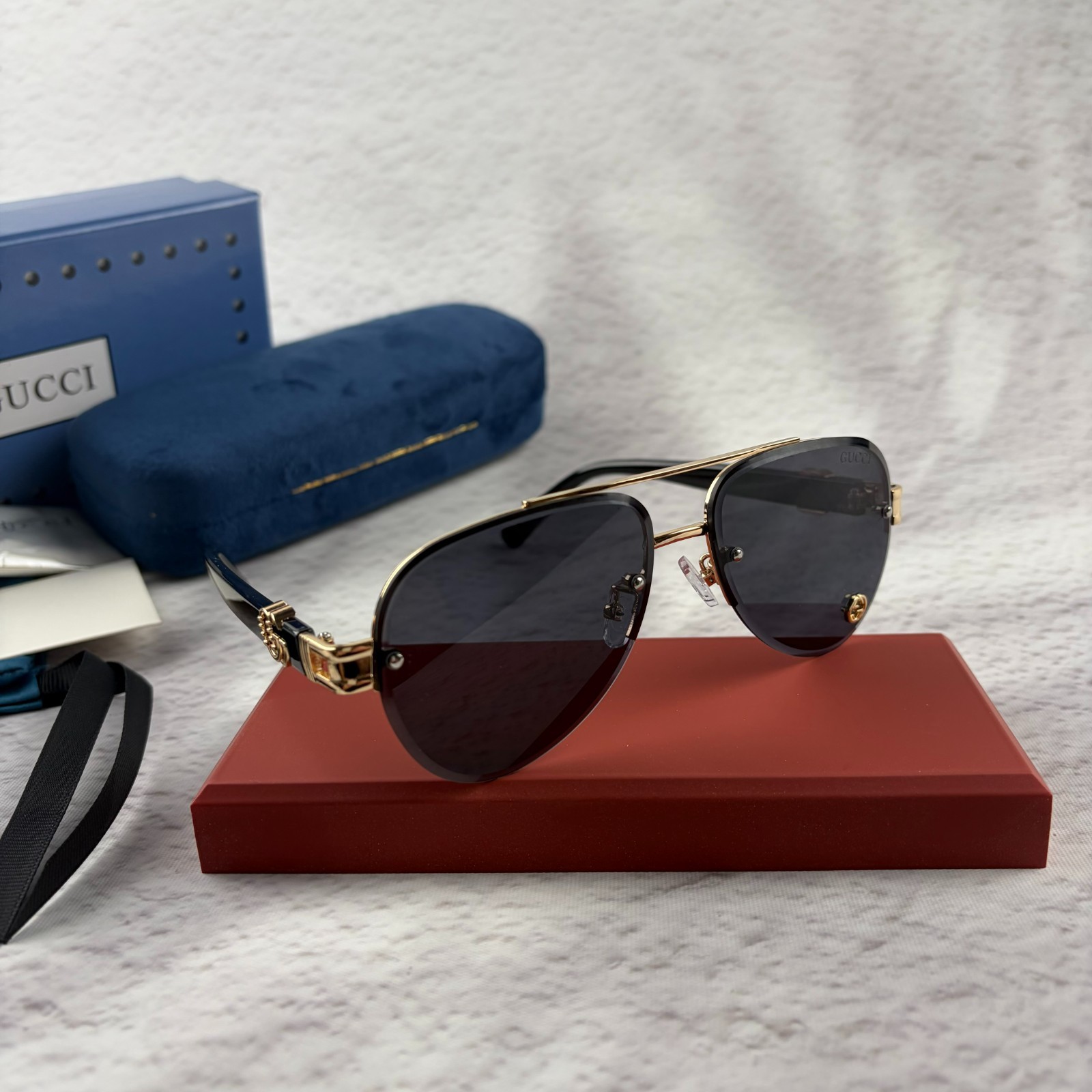 New In Box – Gucci Sunglasses