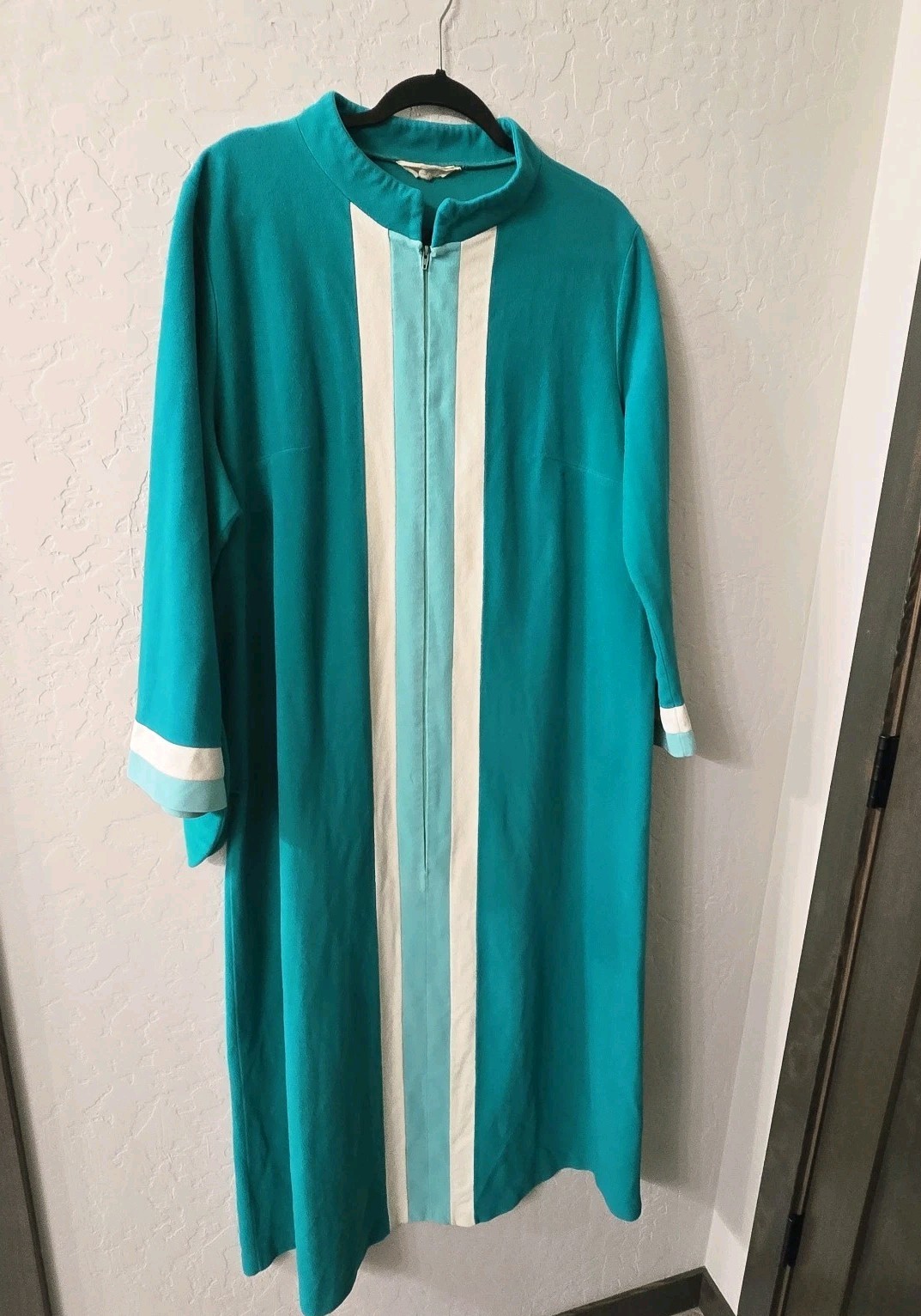 Vtg Vanity Fair Velour Jade Green House Coat Bathrobe Robe Pockets Long ZIPPER