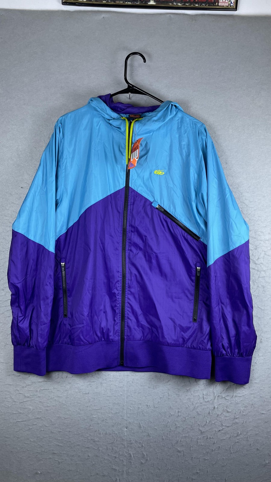 Nike 6.0 Windbreaker Jacket Mens Large Blue Hooded Full Zip Colorblock Skate
