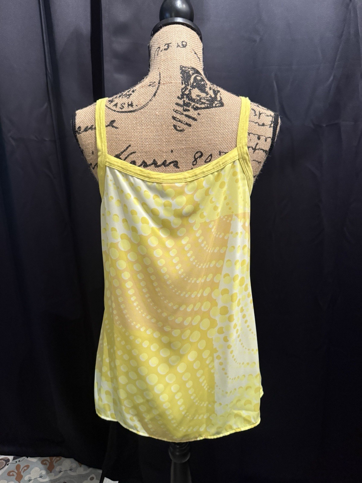 CAbi Women’s Yellow/White Polka Dot V-Neck Sleeveless Camisole Tank Top S