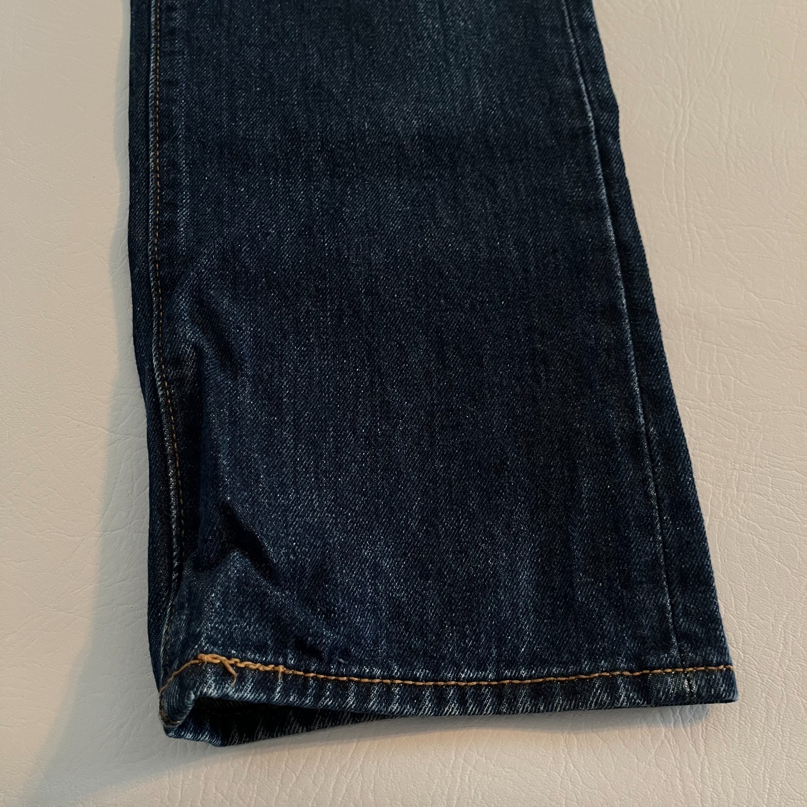 Levi’s Men’s 501 Jeans 31W x30L (Actual 30Wx29L) Button Fly Dark Blue Straight