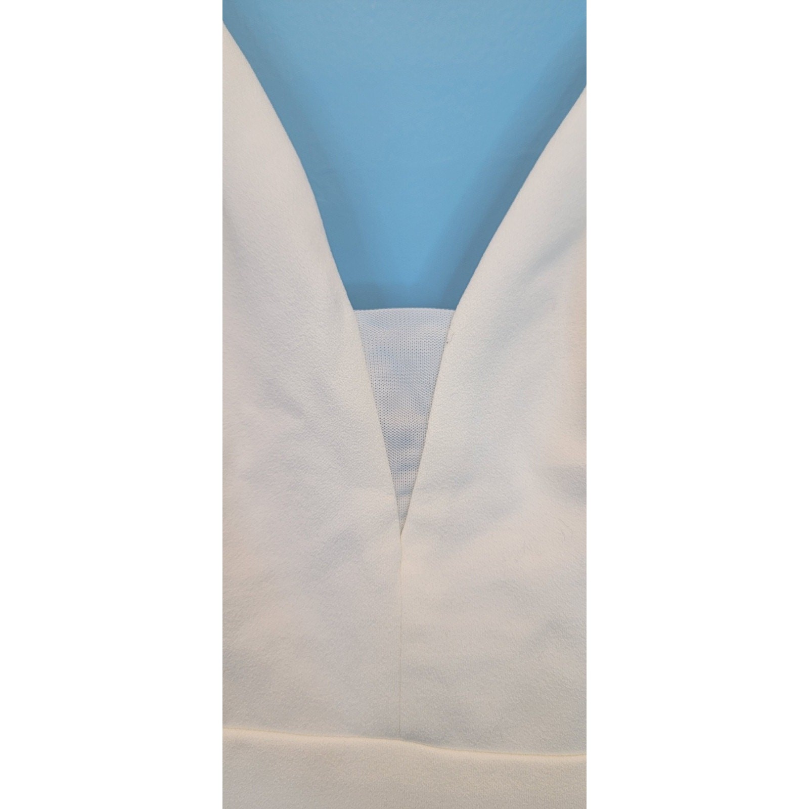 Dreamy Elegant Size Small NWT Lulus Wedding Dress Button Detail Spaghetti V-Neck