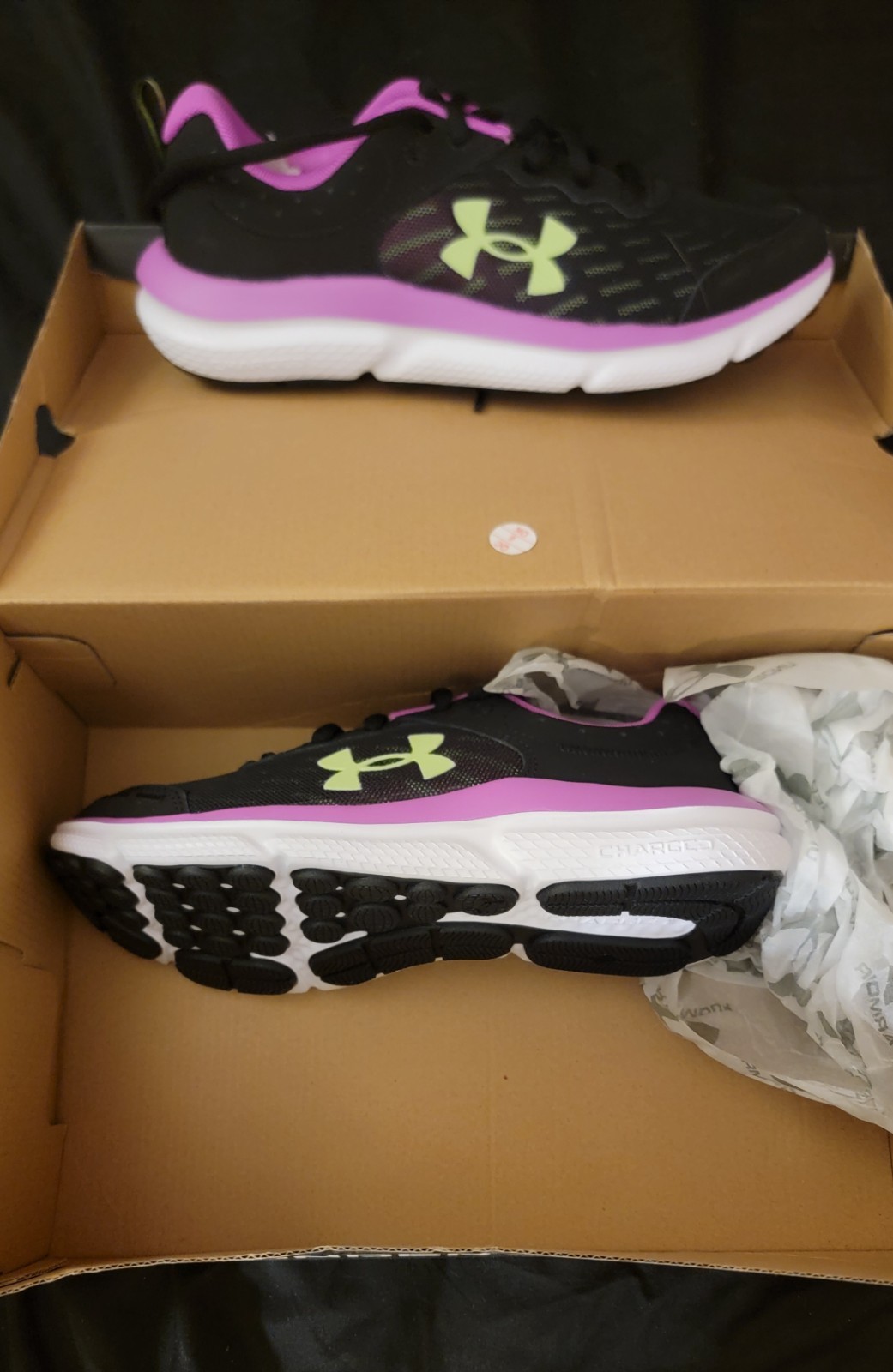 NEW! Under Armour UA GGS Assert 10 Sneakers 5.5Y Purple & Black Youth Athletic