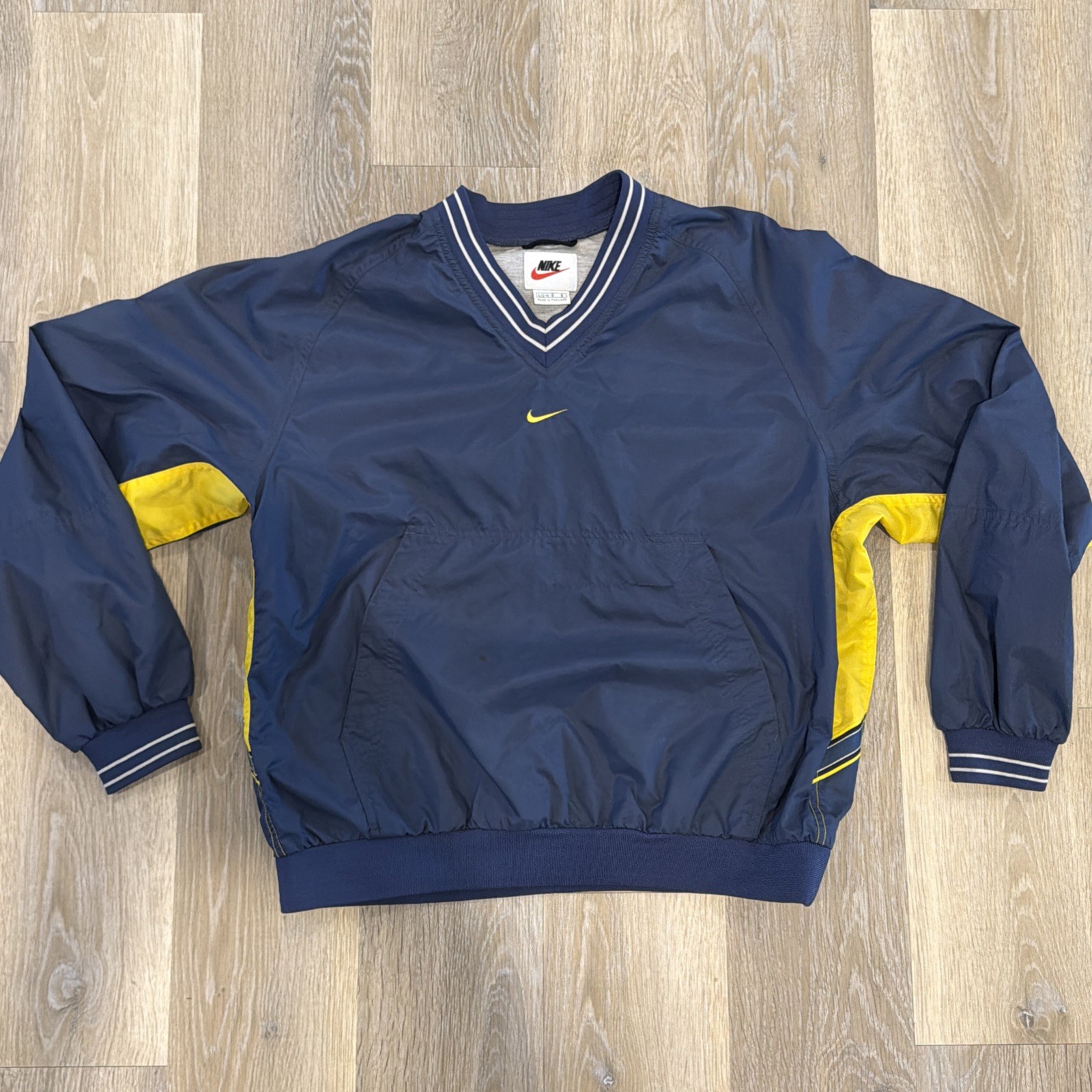 Vintage Nike Center Swoosh Windbreaker Pullover Jacket Navy And Yellow L (12-14)