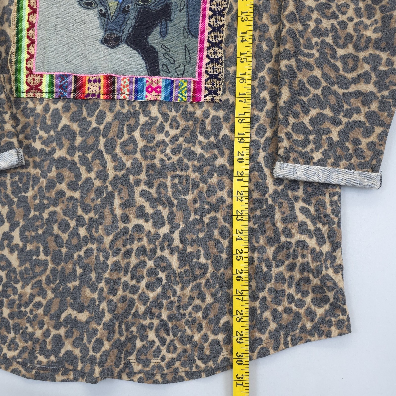 Queen Bee’s Womens XL Dolman Sleeve Leopard Top Folk Art Cow Patch Boho Western