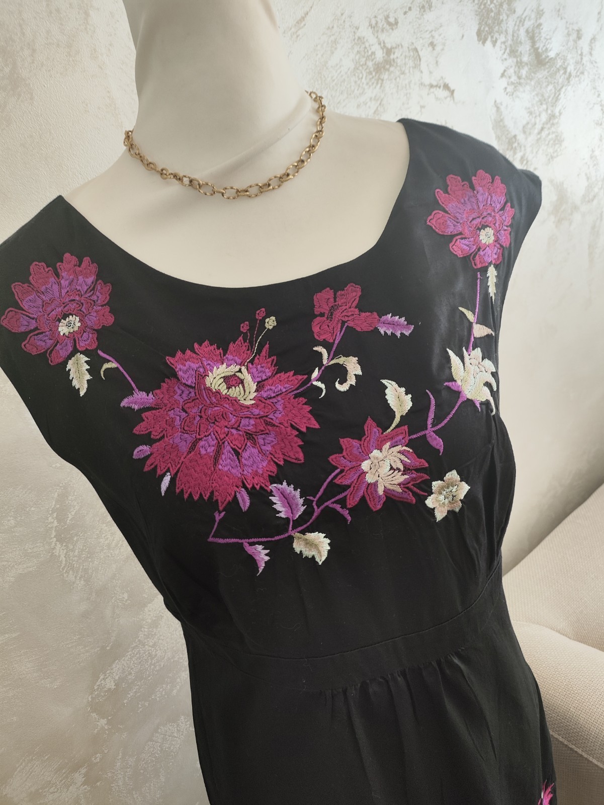 Monsoon Knee Dress Size 14 Womens Black Pink Summer Occasion Party Embroidered