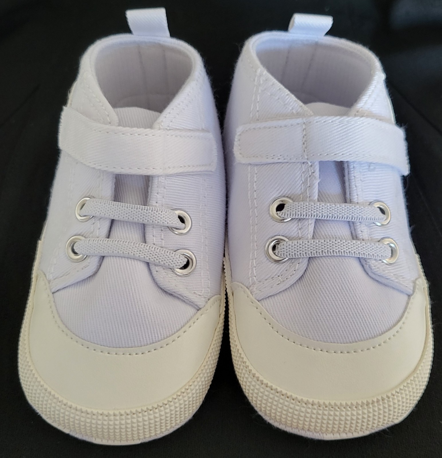 White Soft with Strap Baby Tennis Shoes Size 3 = 5 Inches Excellent Condition