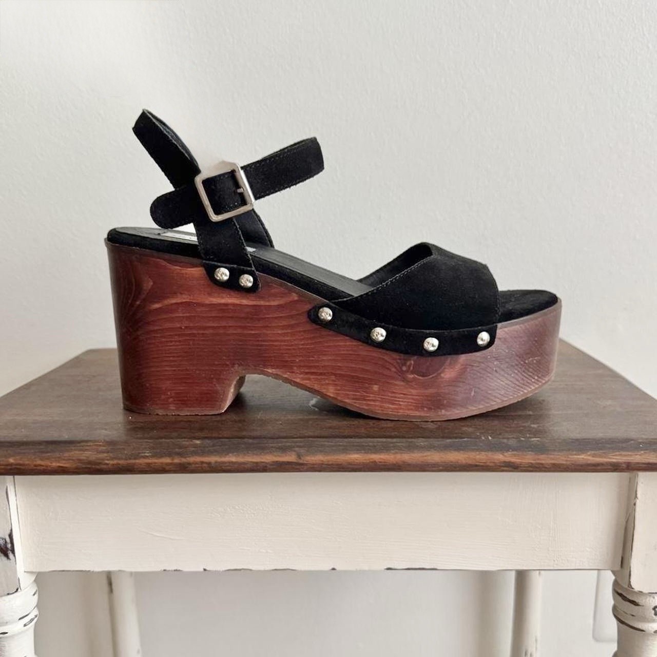 Steve Madden Black Suede Wooden Size 10 clog y2k 70s boho sandal stud platform