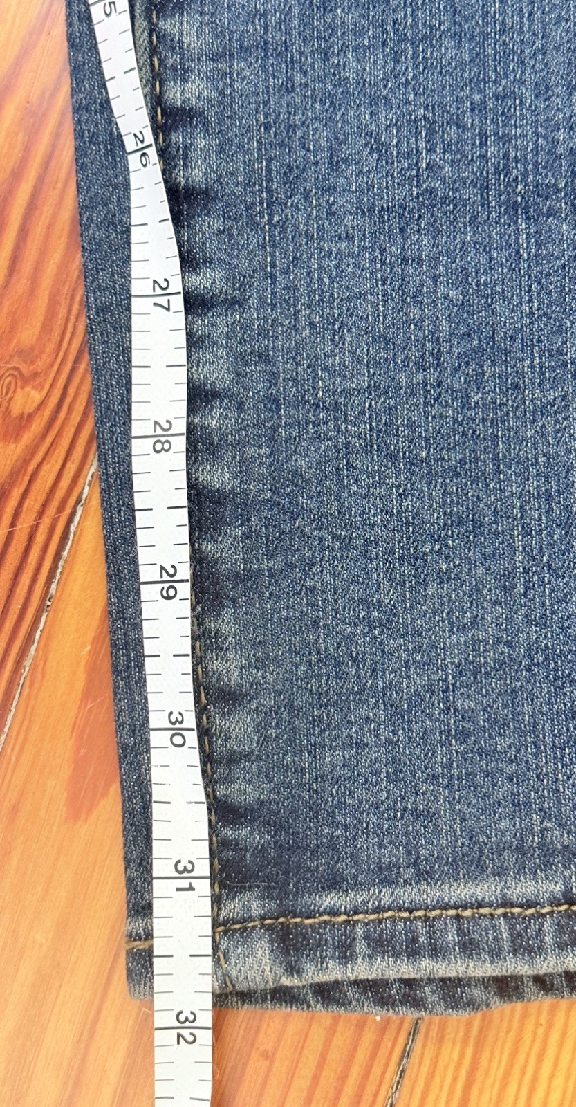 Lee Extreme Motion MVP Men’s JEANS • NWT •Straight Leg • 40/32 • medium wash