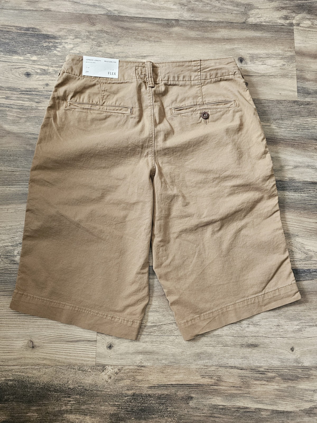 NWT American Eagle Next Level Flex Khaki Shorts Men’s 29 x 12” Longer Length Tan