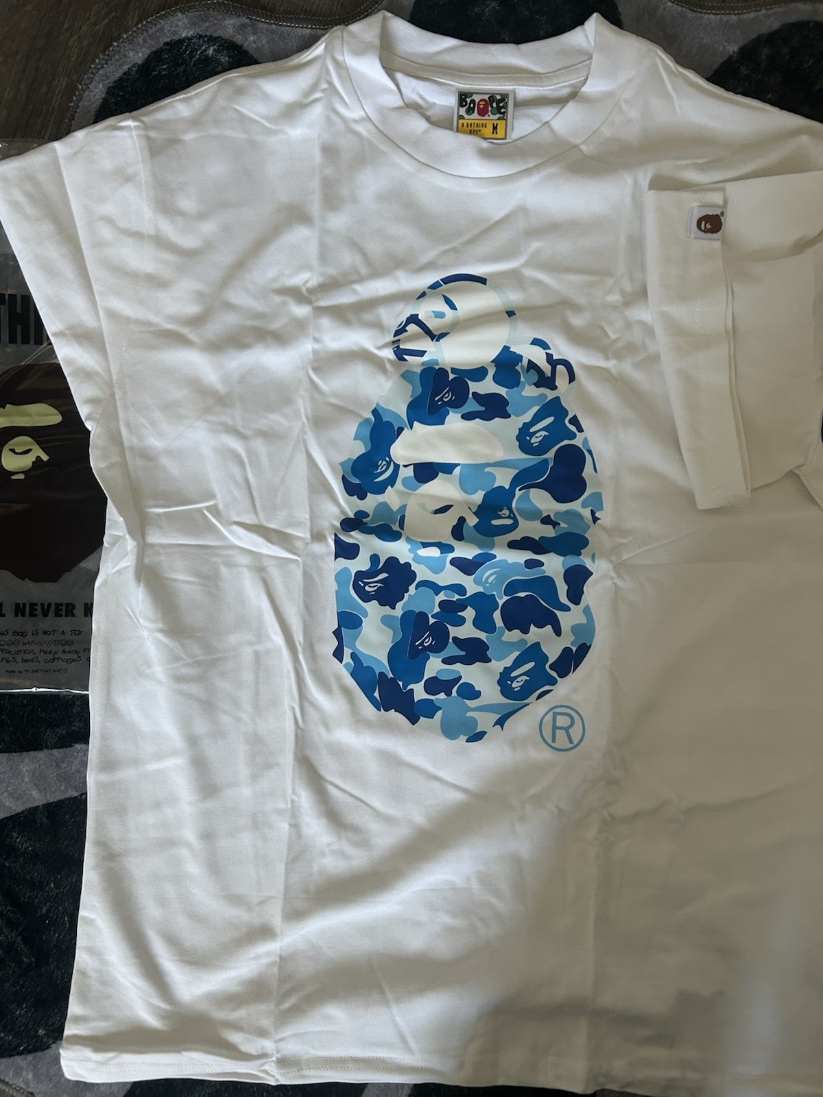 A Bathing Ape Men’s M White/Blue Ape Head Logo Graphic Tee Crew Neck