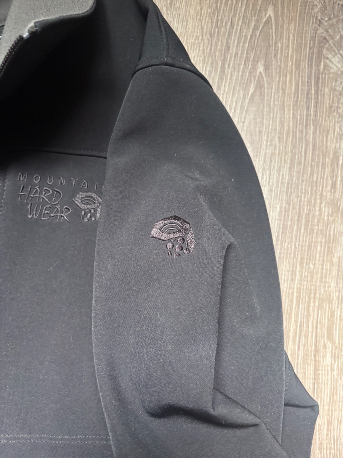 mountain hard wear jacket mens