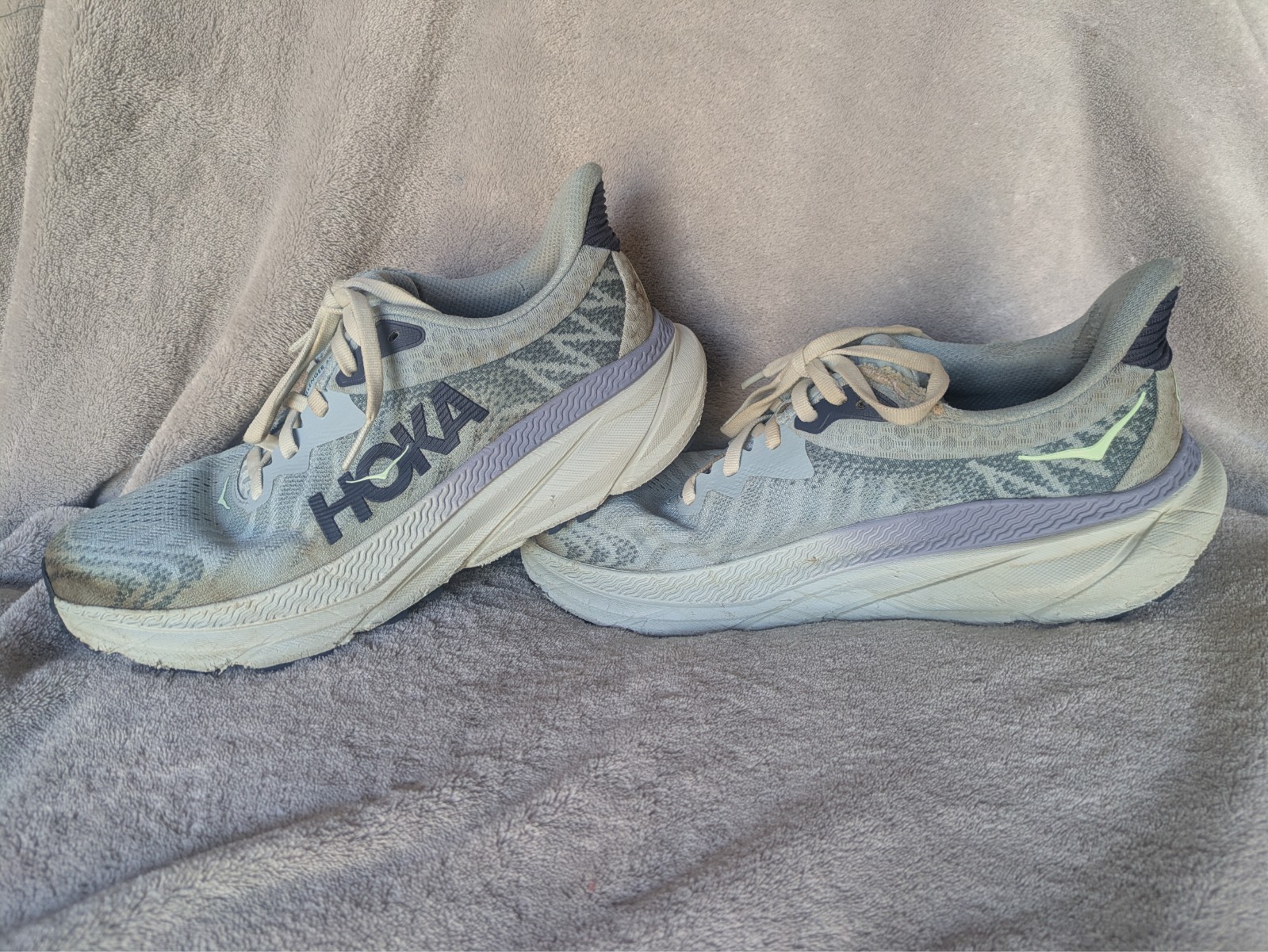 HOKA Women’s Challenger ATR 7 Trail Shoe Druzy/Droplet Size 7D (7 Wide)