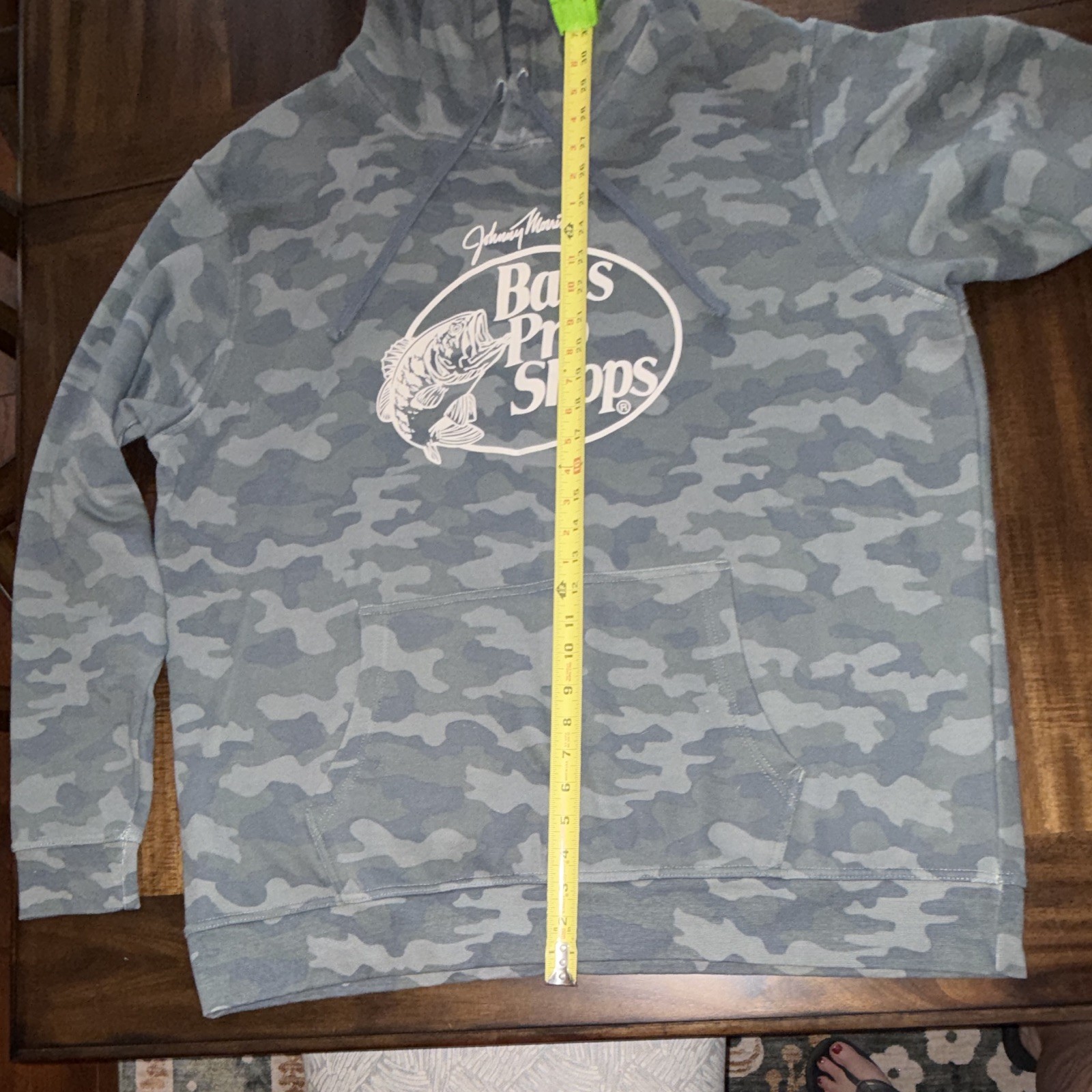 Bass Pro Shops Johnny Morris Men’s Gray Camo Fleece Hoodie Graphic Pockets 2XL