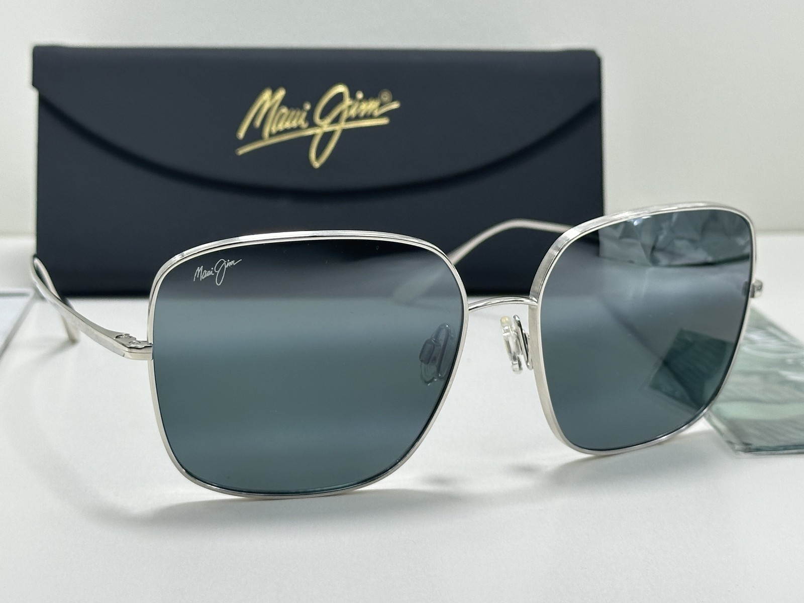 NEW Maui Jim TRITON chrome Titanium POLARIZED Grey Lens Sunglass 546-17