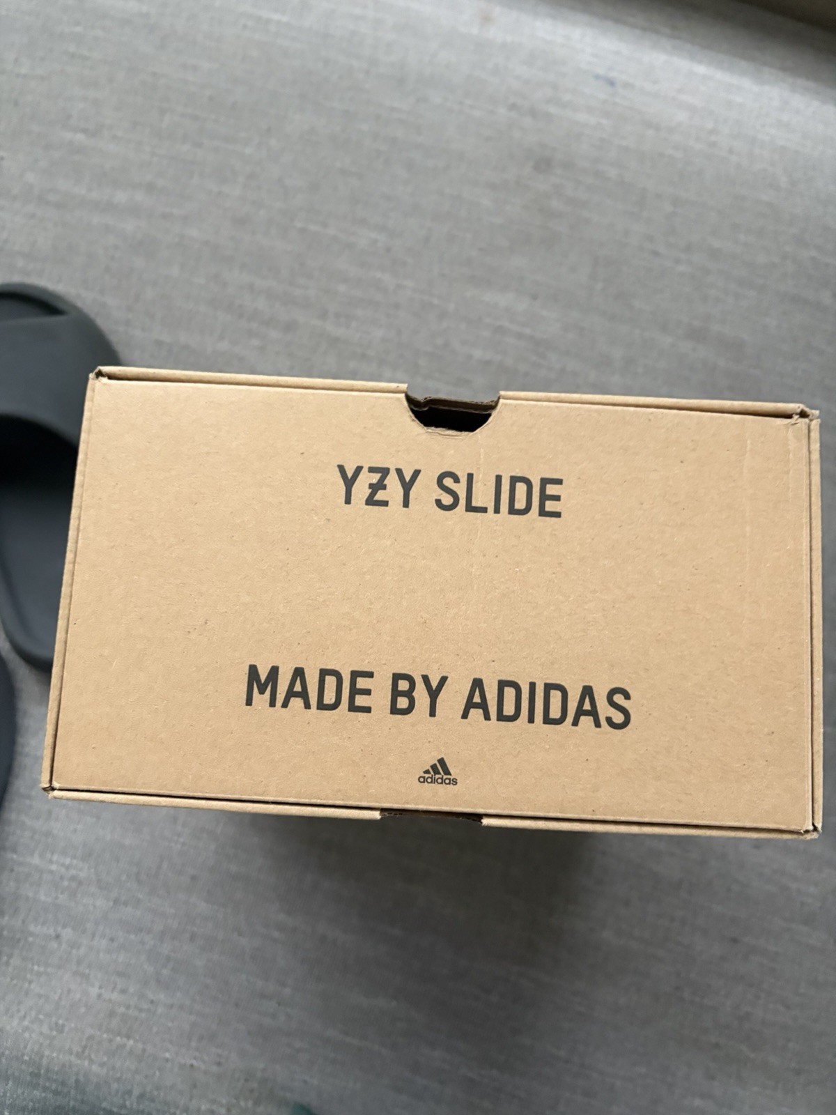 Yeezy Slides Slate Grey Size 5 Og Men’s Used Original Box