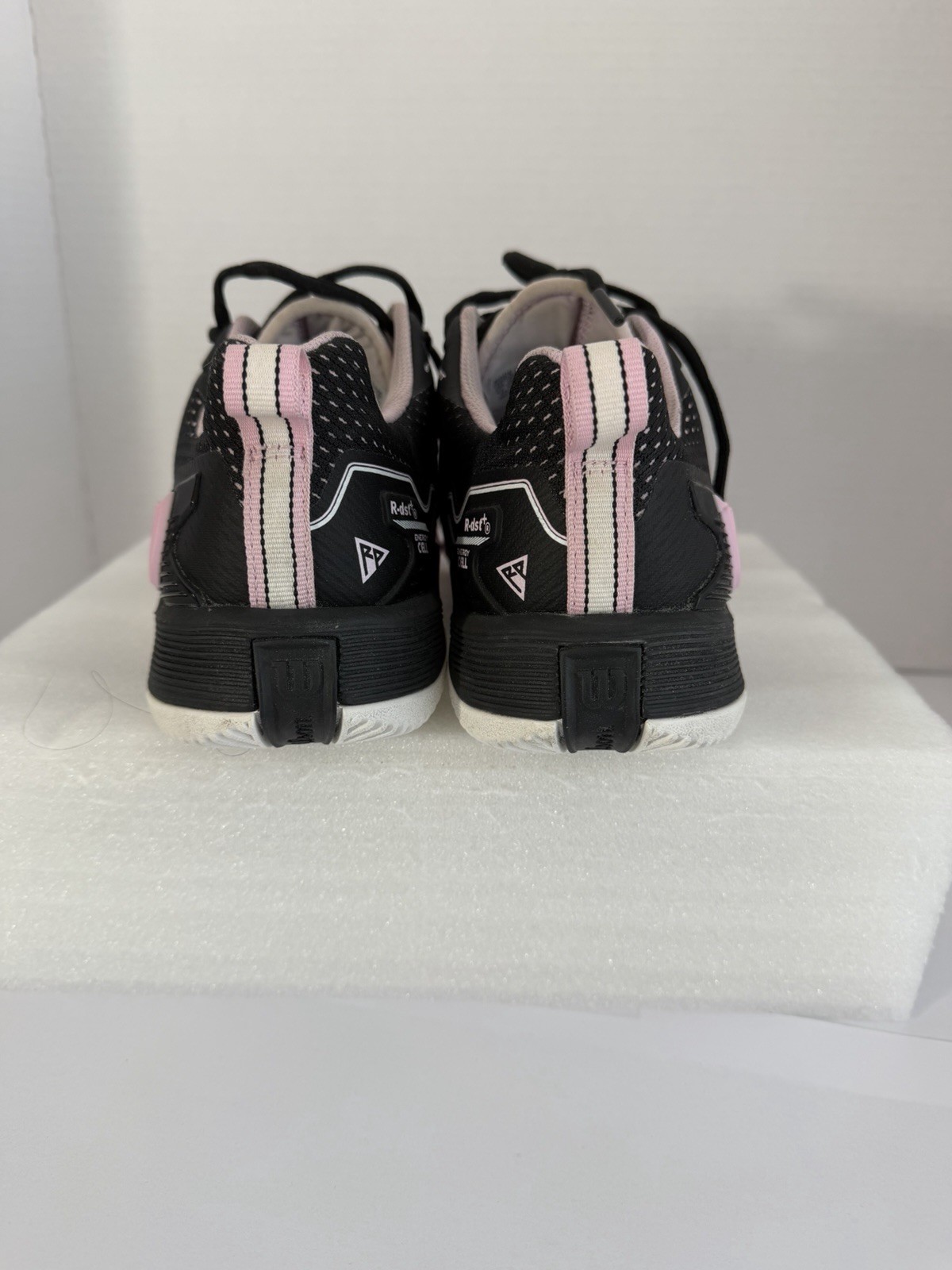 Wilson Women’s Black/Pink/White Low Top Lace-Up Athletic Sneaker Rubber Sole