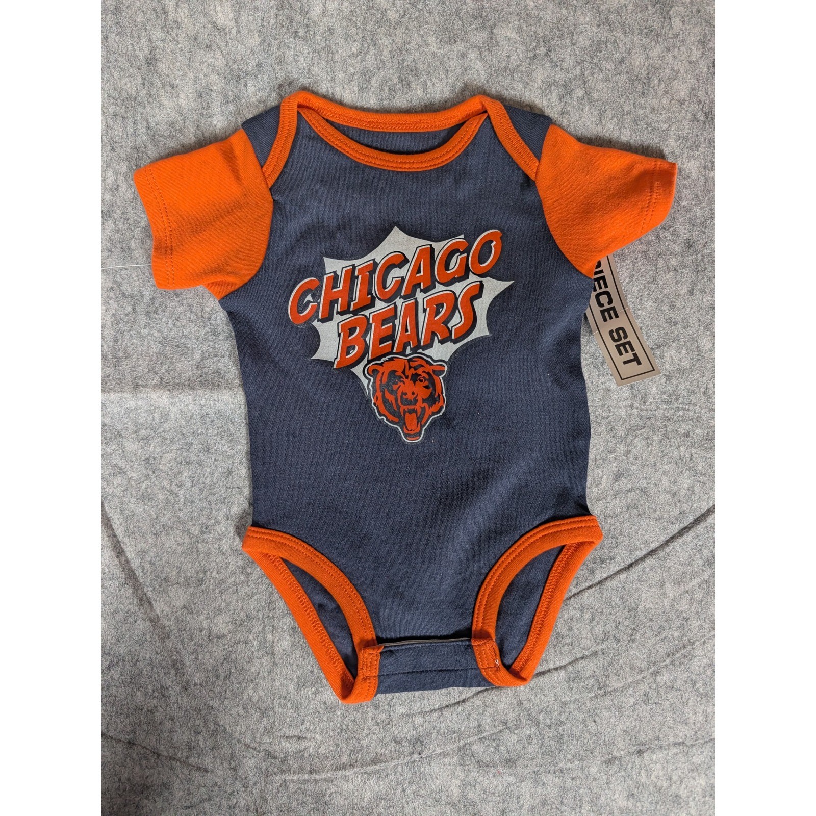 Chicago Bears Baby 3 Piece Bodysuit Set Infant Football Fan Outfit 3-6M