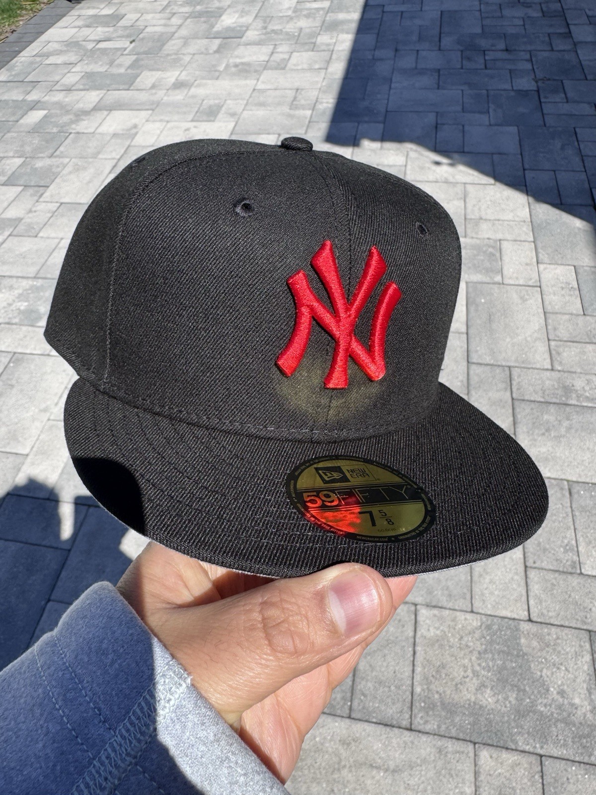 NEW YORK YANKEES MLB NEW ERA 59FIFTY FITTED CAP HAT 5950 BLACK RED LOGO GREY UV