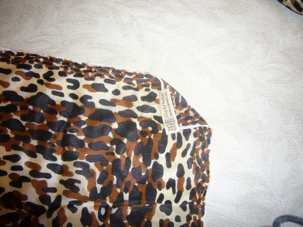 leopard Print 100% Silk Hand Rolled Scarf Vintage (1950’s) *NEW*