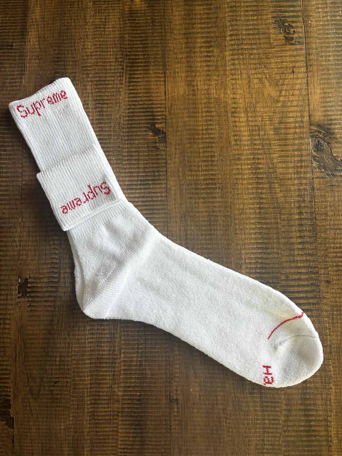 Supreme X Hanes Crew Socks – White, Pack of 4, Size 6-12