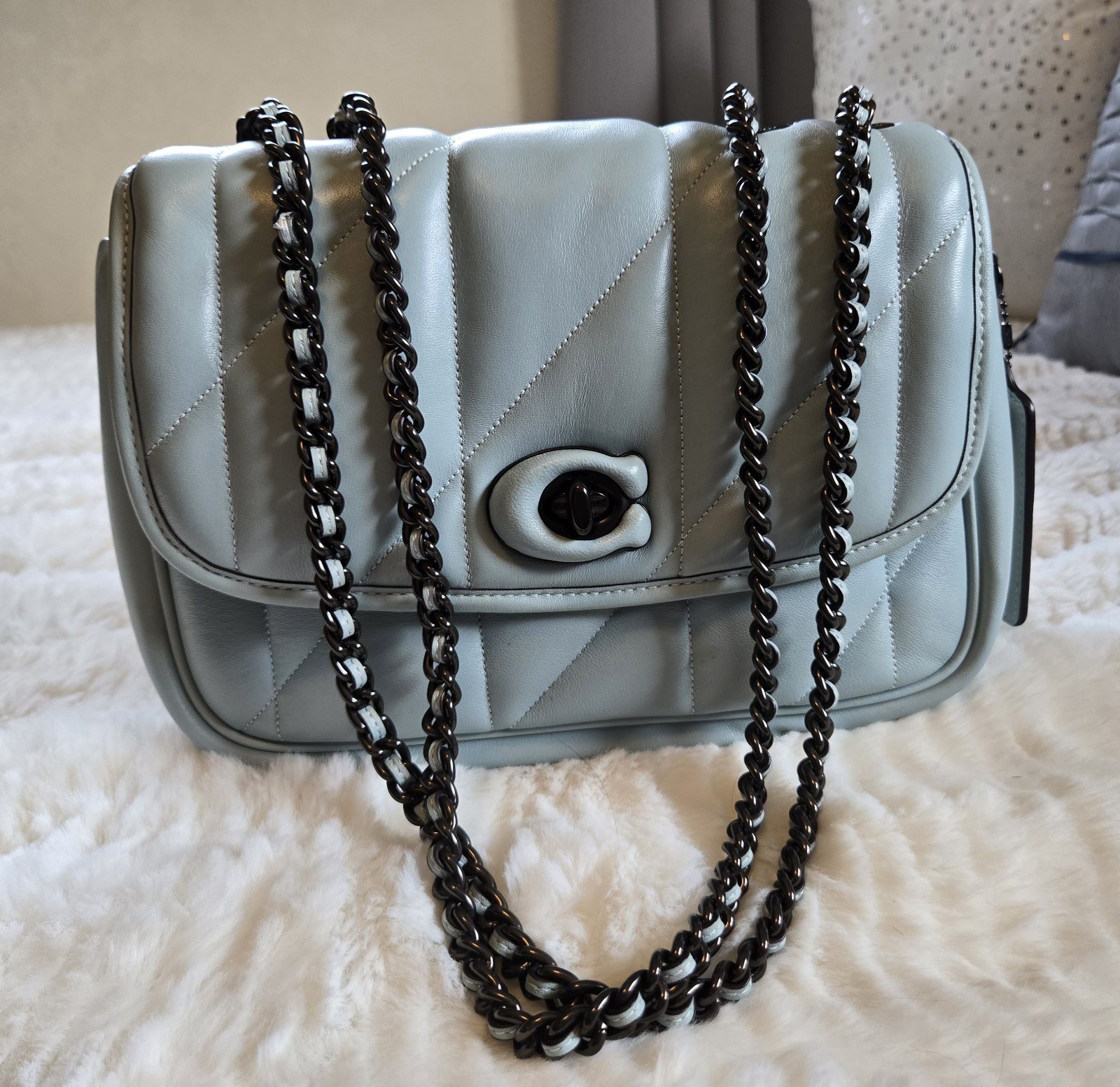 COACH Quilted Madison, Full Size. Aqua, GUC