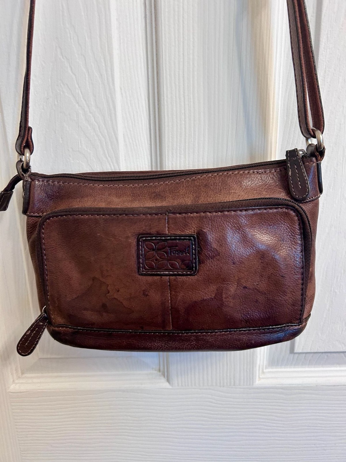 Fossil Brown Leather Crossbody Bag with Embossed Logo Patch